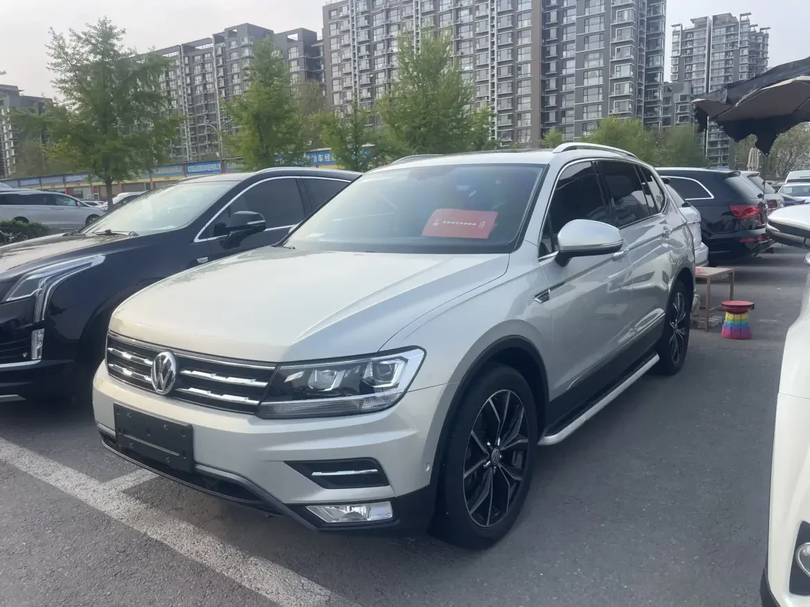 Volkswagen Tiguan L