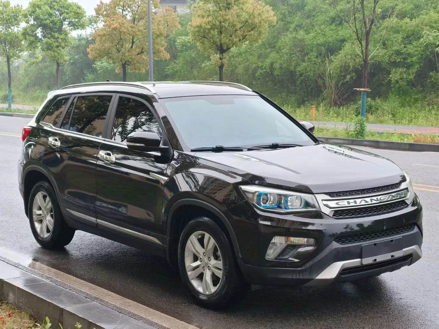 Changan CS75
