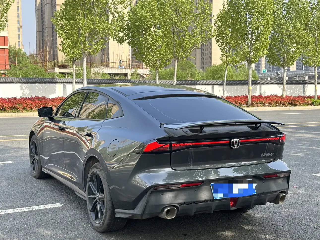 Changan UNI-V