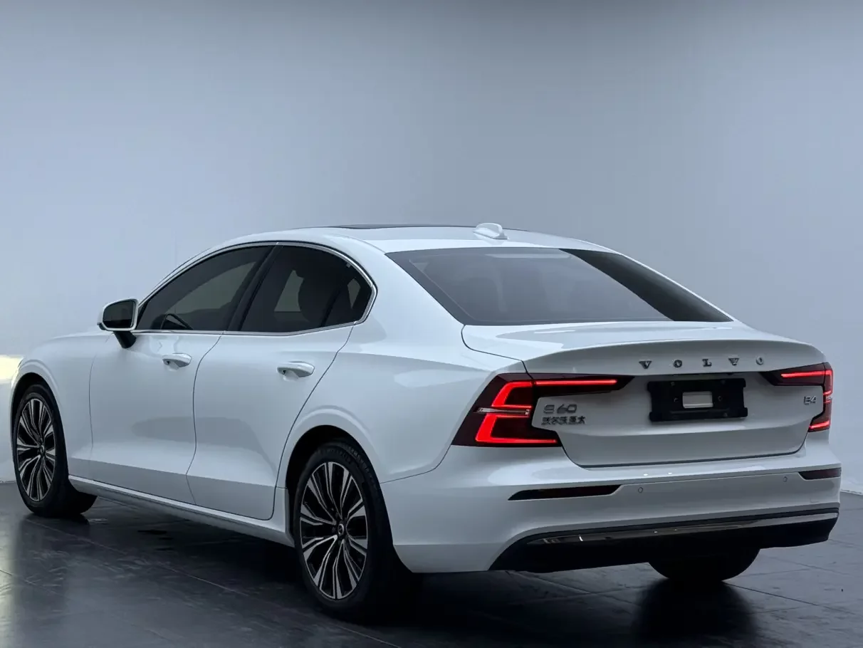 Volvo S60
