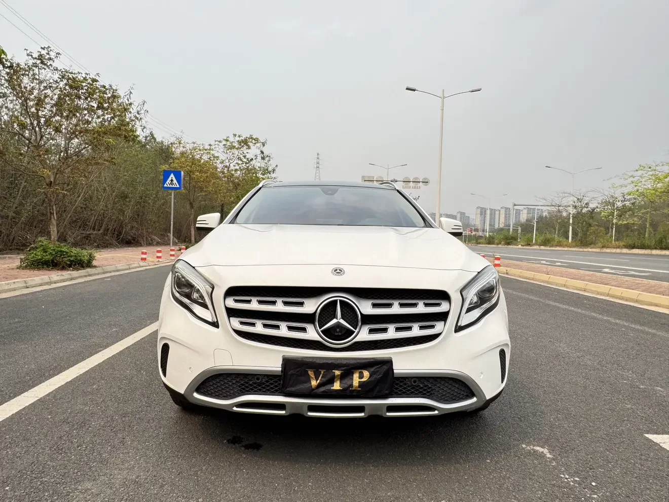 Mercedes-Benz GLA