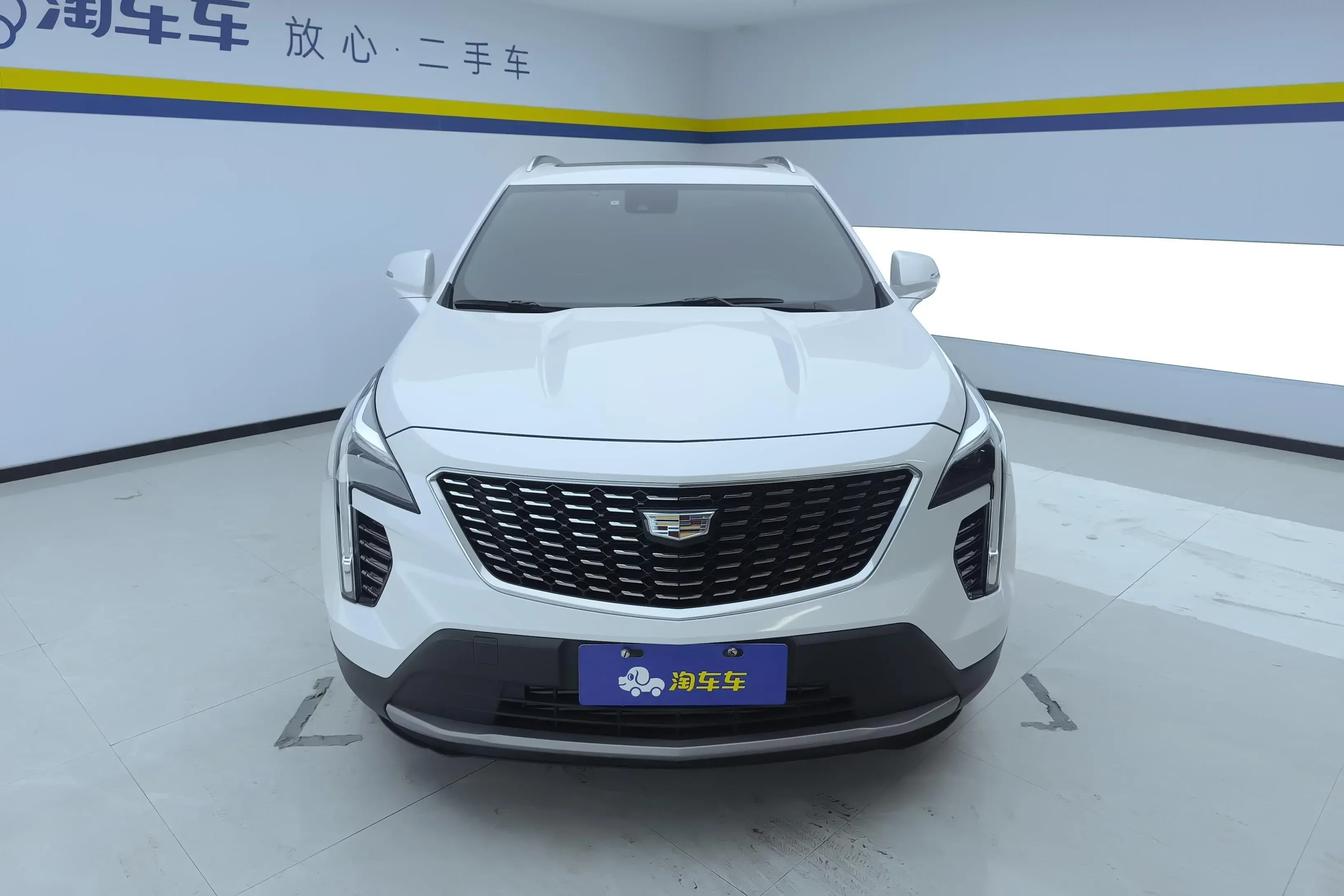 Cadillac XT4