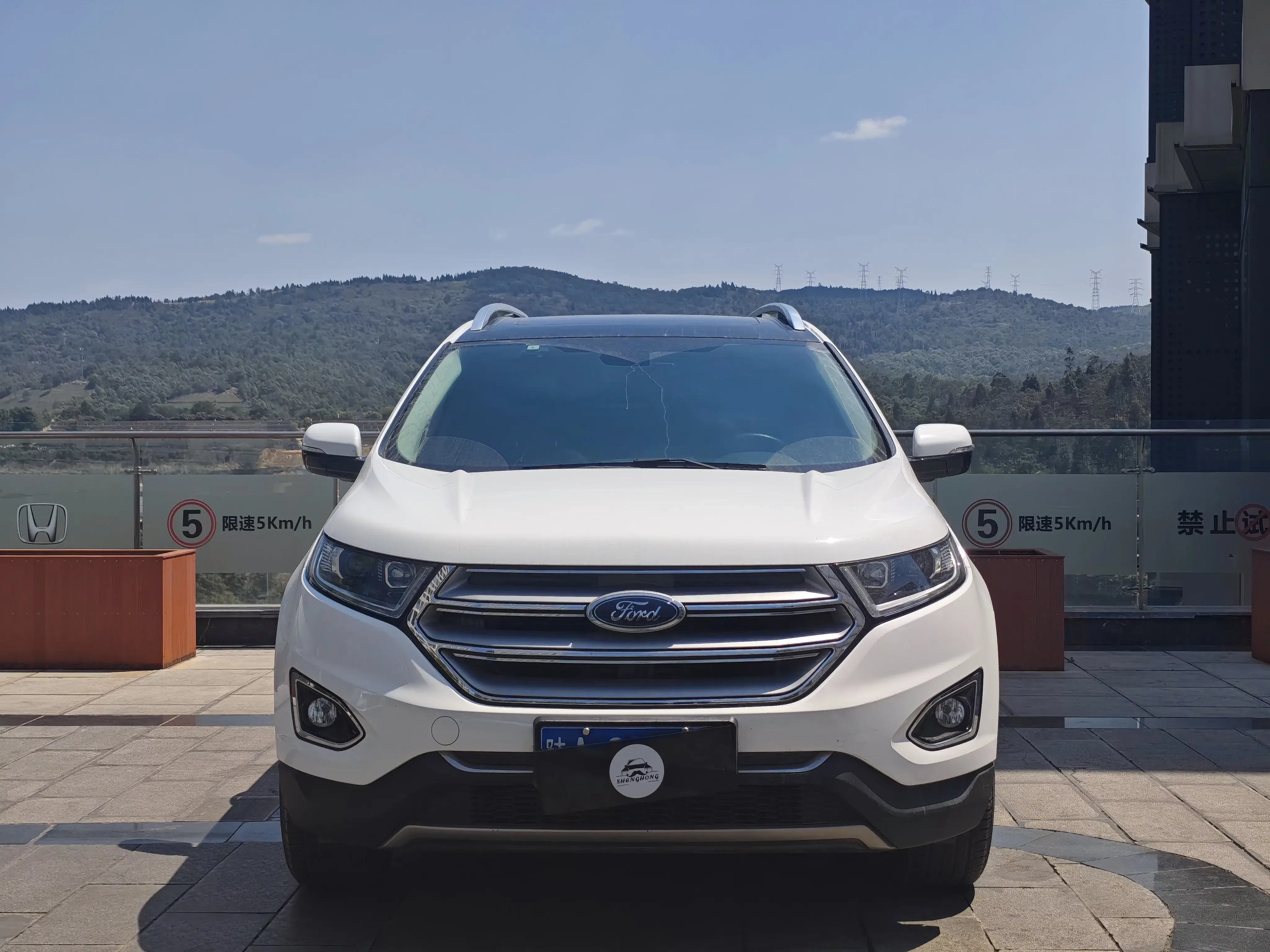 Ford sharp boundary