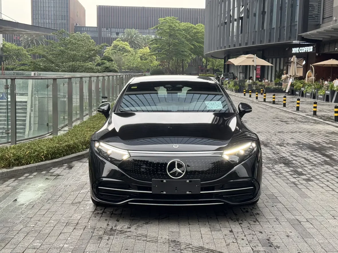 Mercedes-Benz EQS