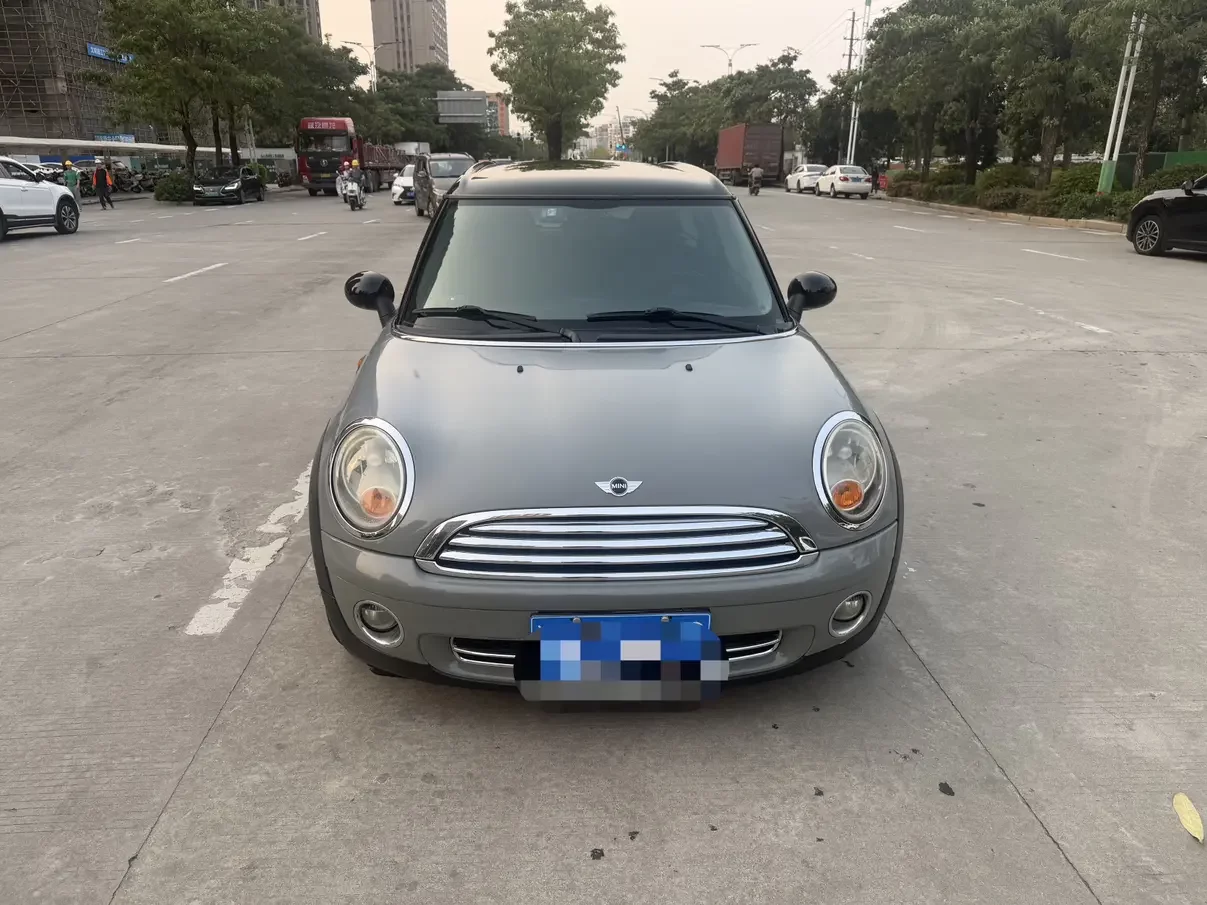 MINI CLUBMAN