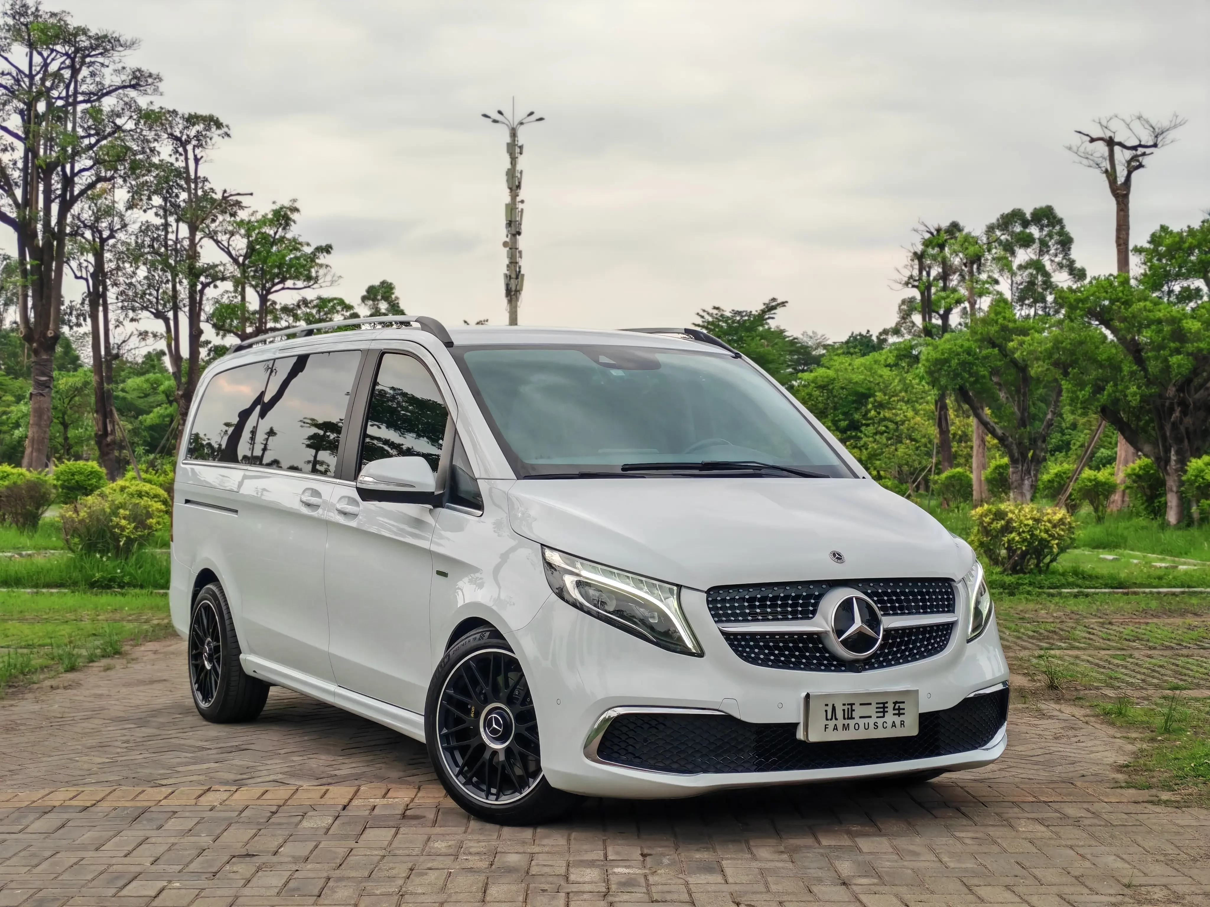 Mercedes-Benz V Class