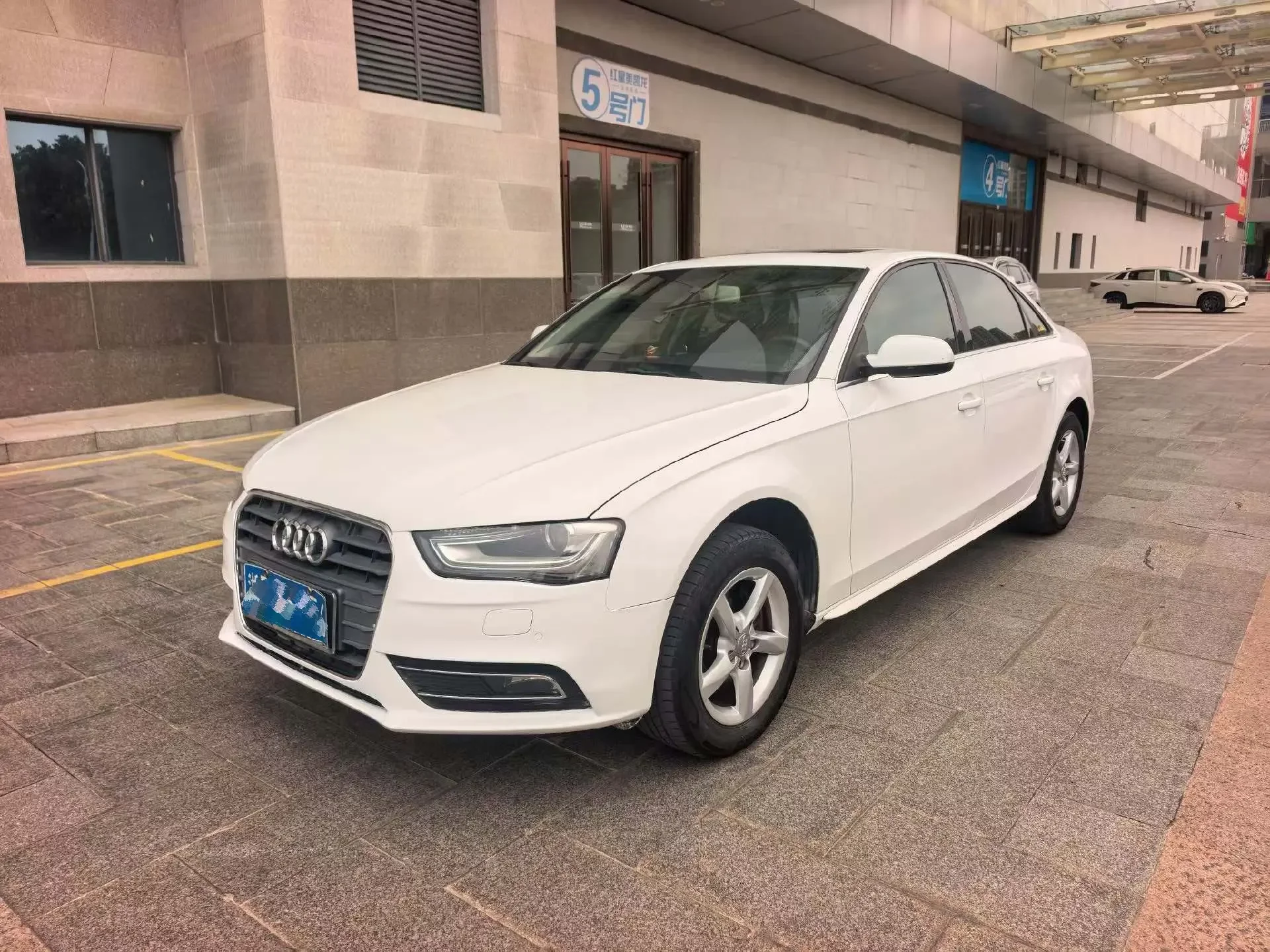 Audi A4L