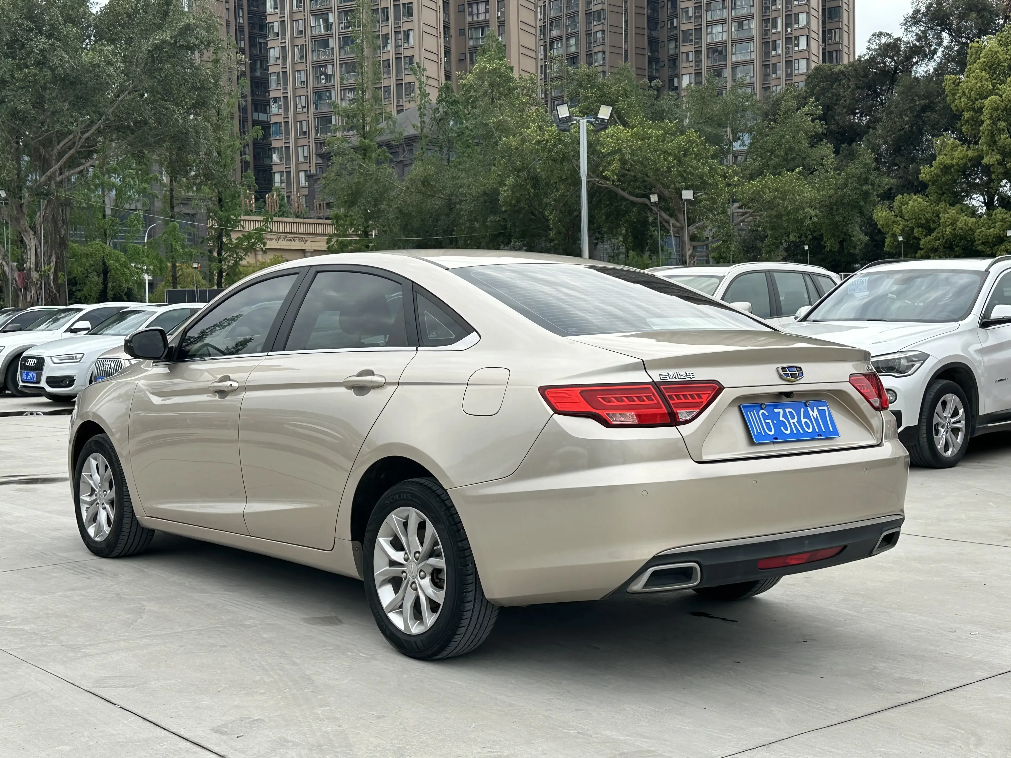 Geely Emgrand GL