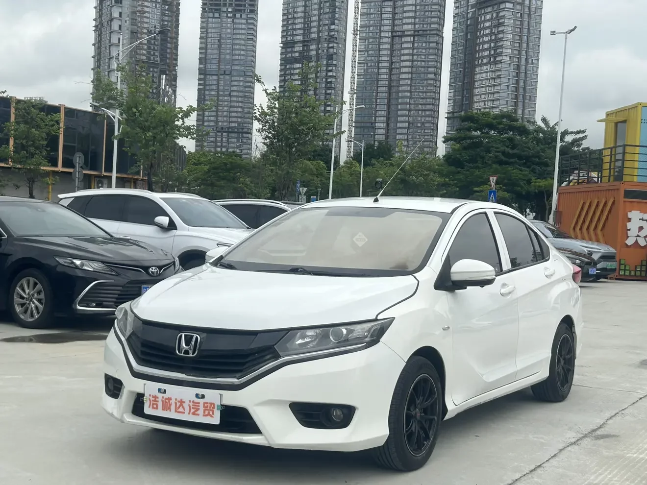 Honda Gray