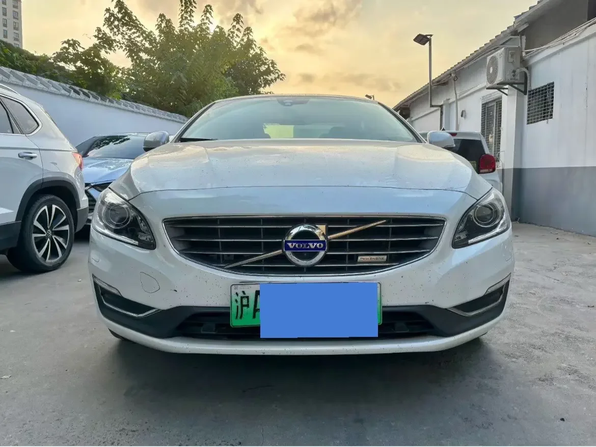 Volvo S60 PHEV