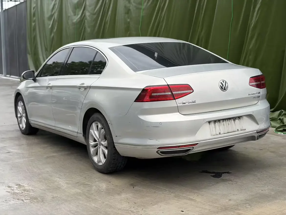 Volkswagen Magotan