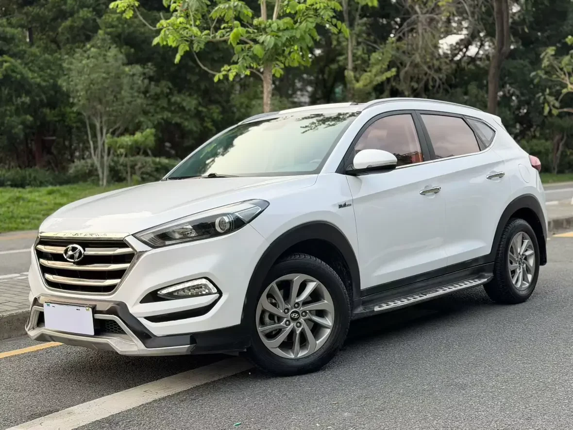 Hyundai Tucson L
