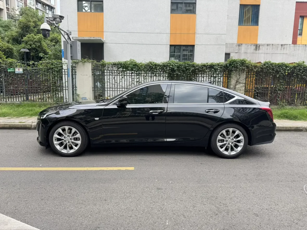 Cadillac CT5