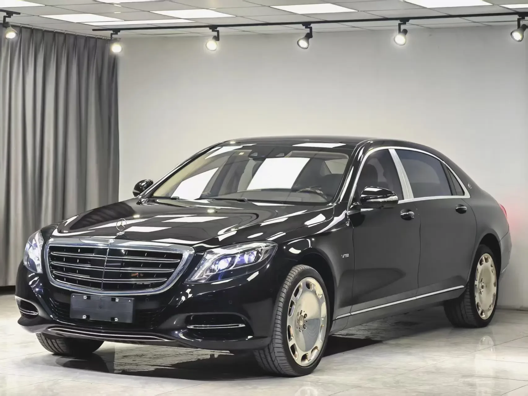 Mercedes-Benz Maybach S-Class