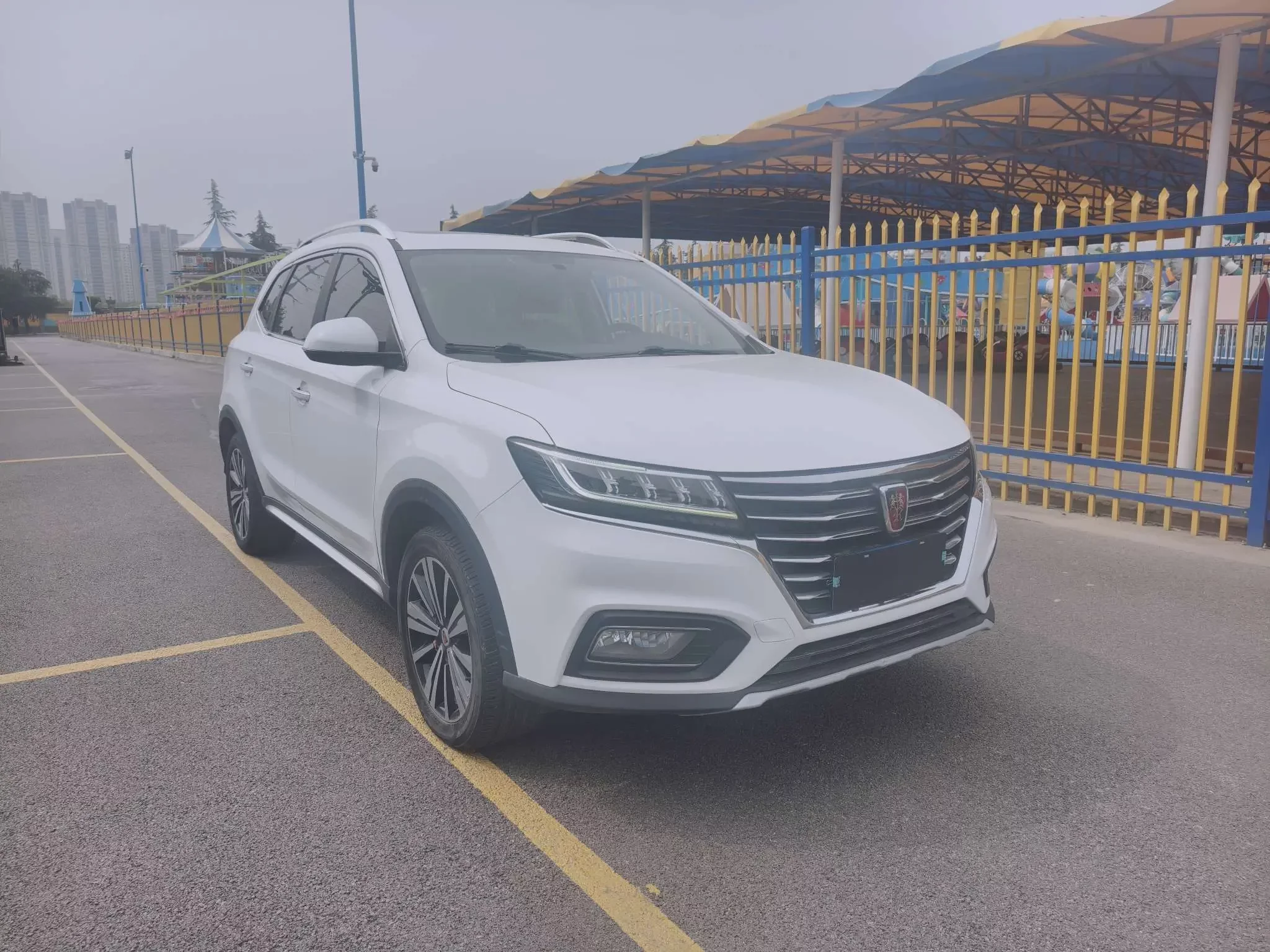 Roewe RX5