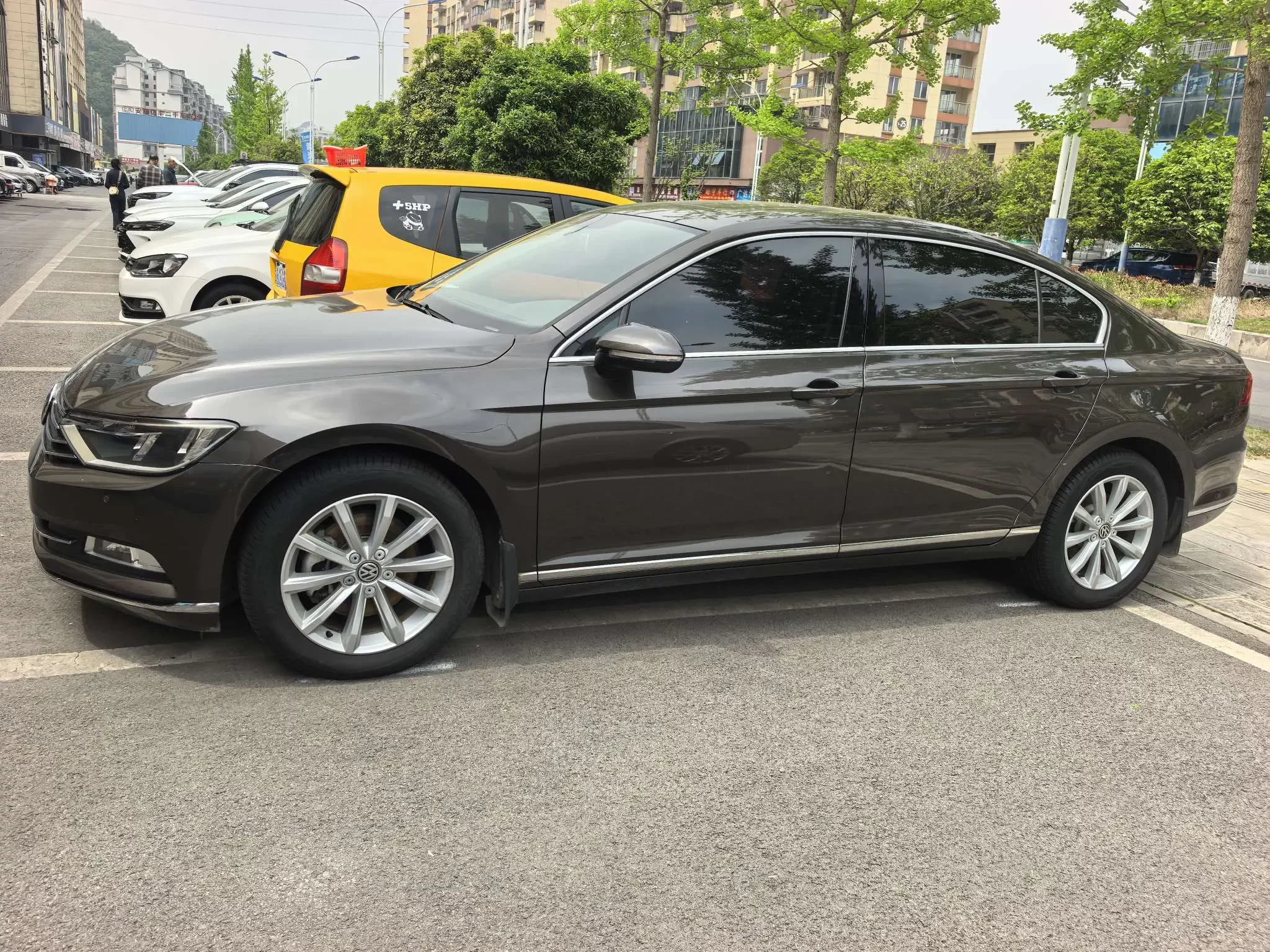Volkswagen Magotan