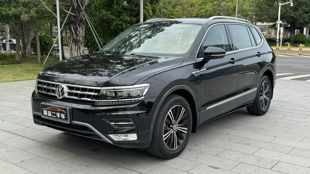 Volkswagen Tiguan L