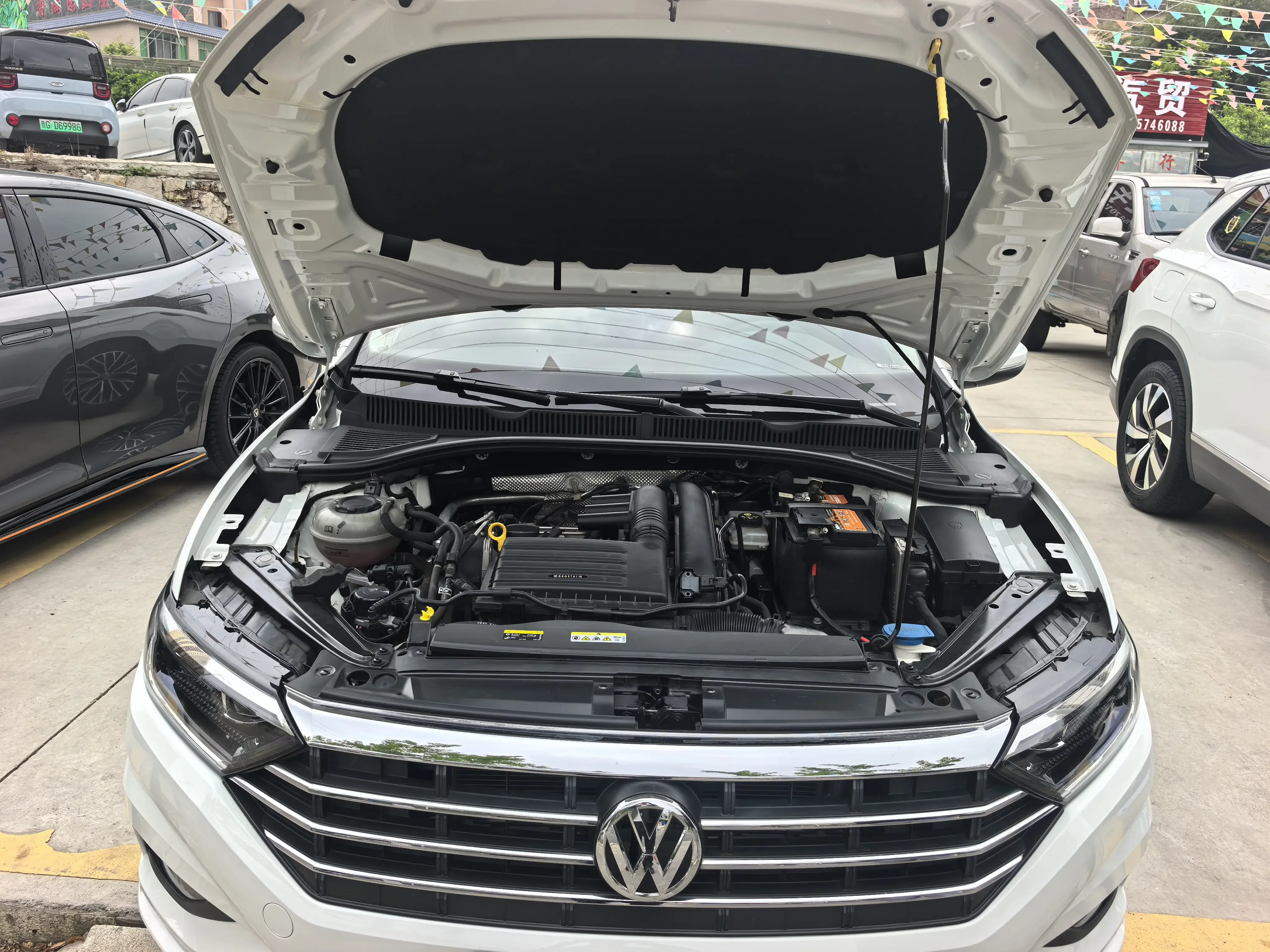 Volkswagen Sagitar