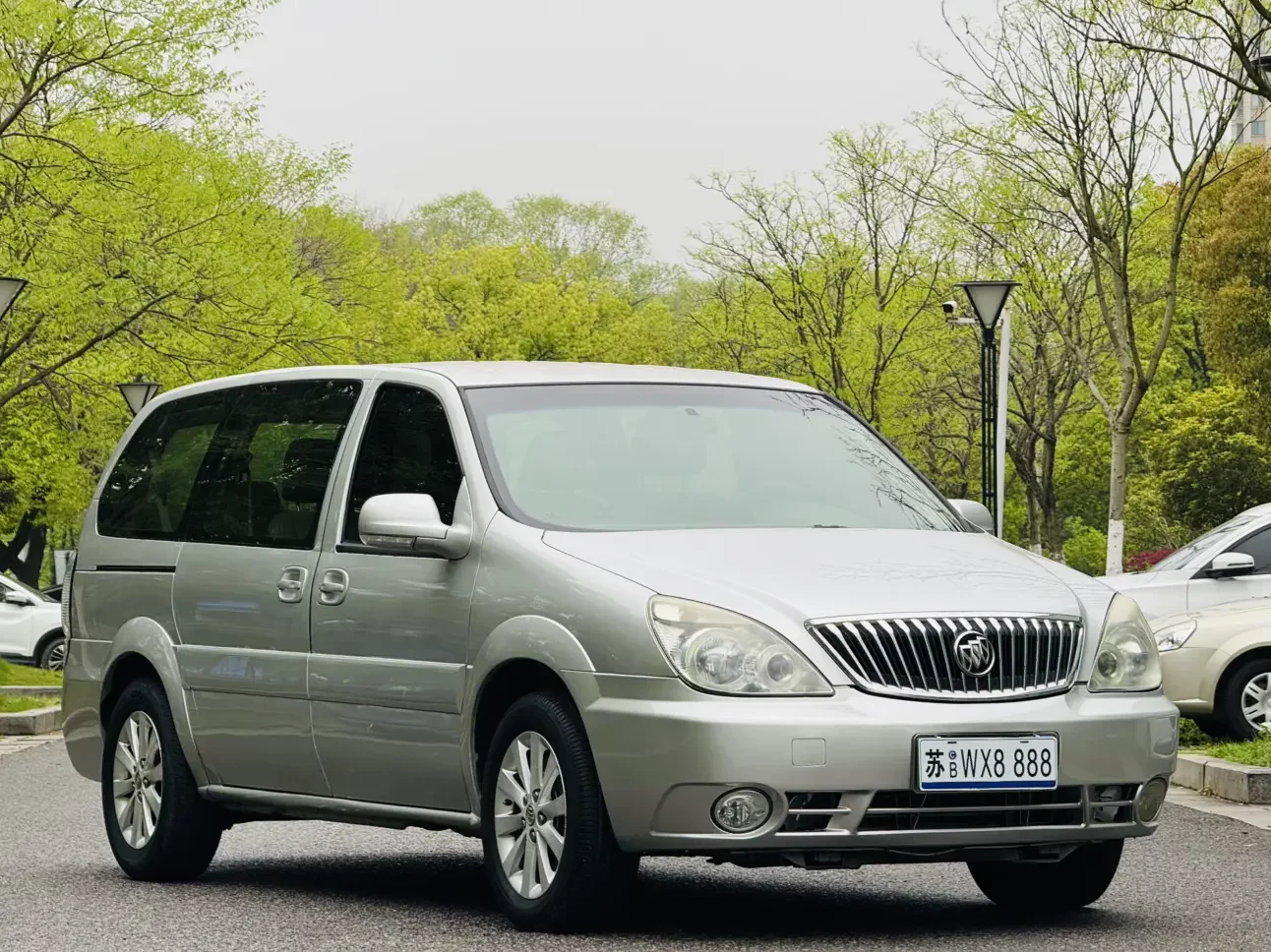 Buick GL8