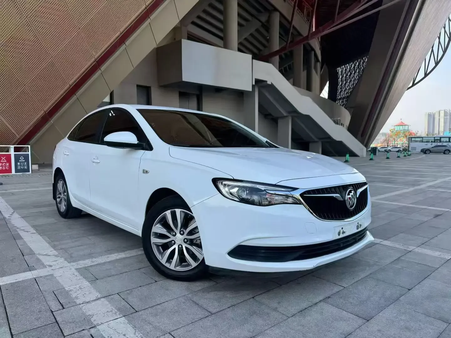Buick Yinglang