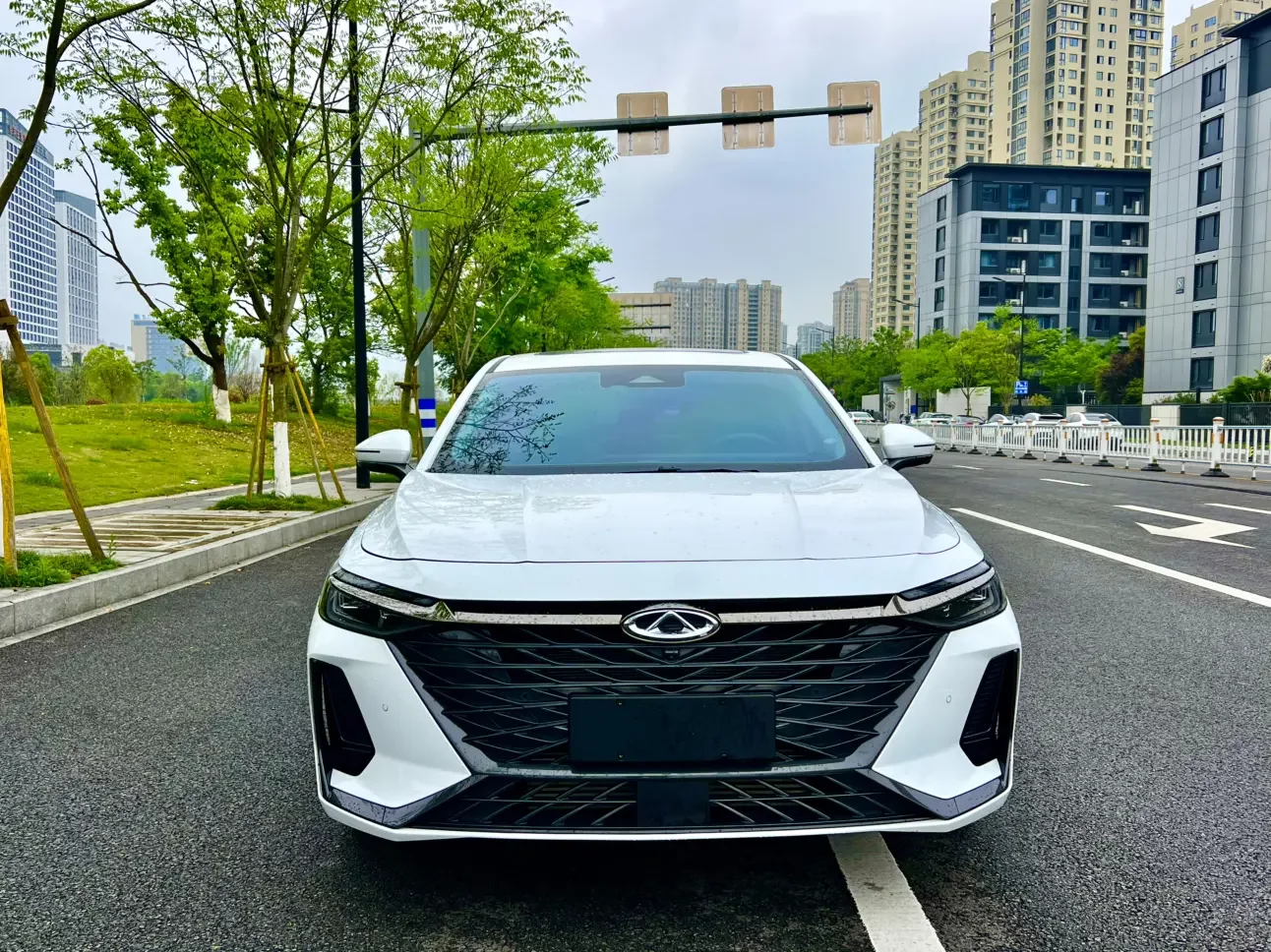 Chery Arrizo 8