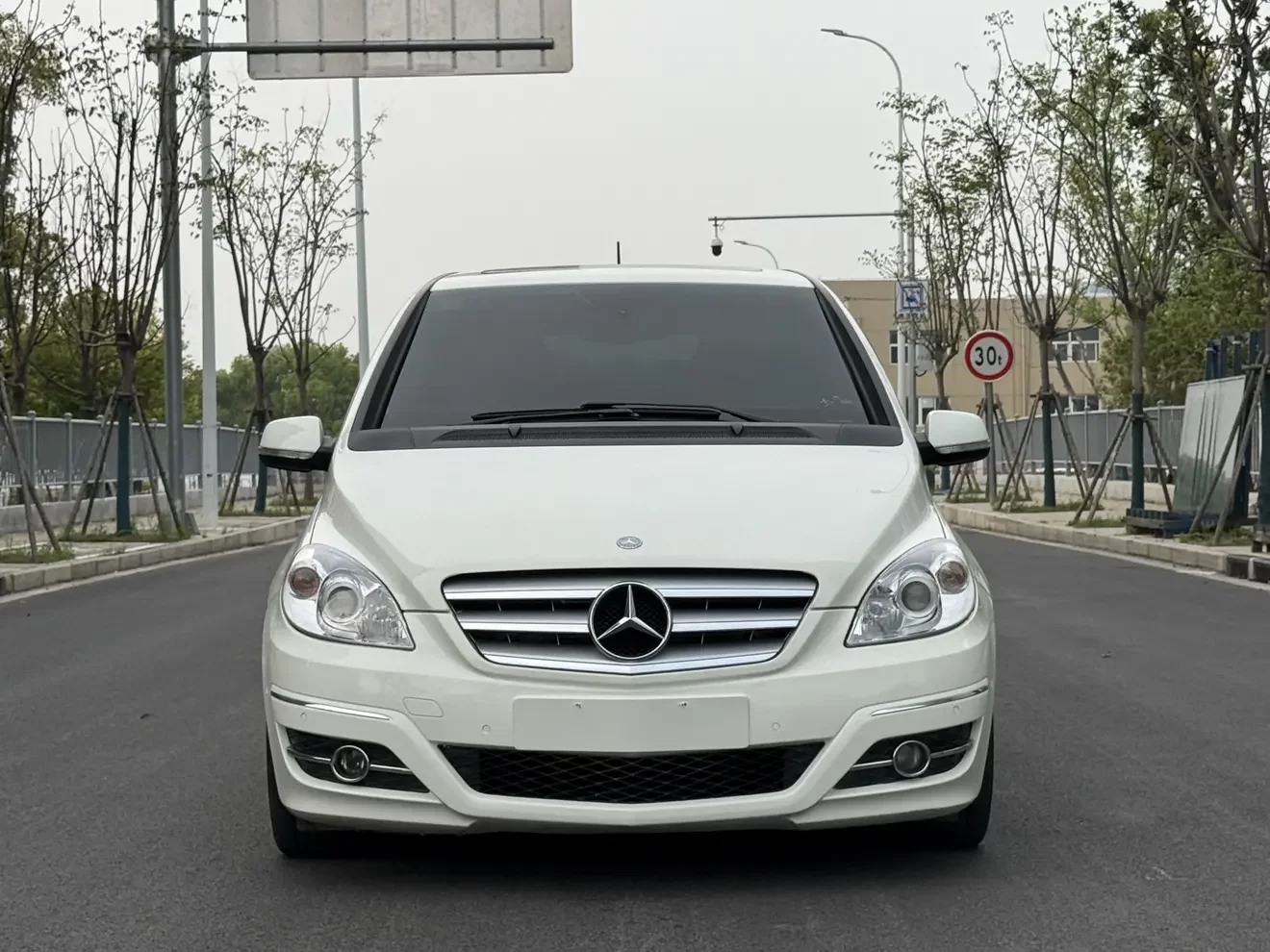 Mercedes-Benz B Class