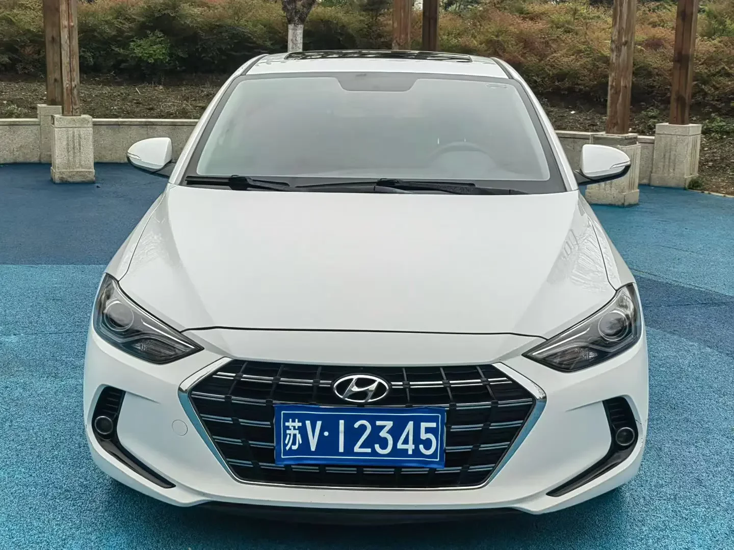 Hyundai lead