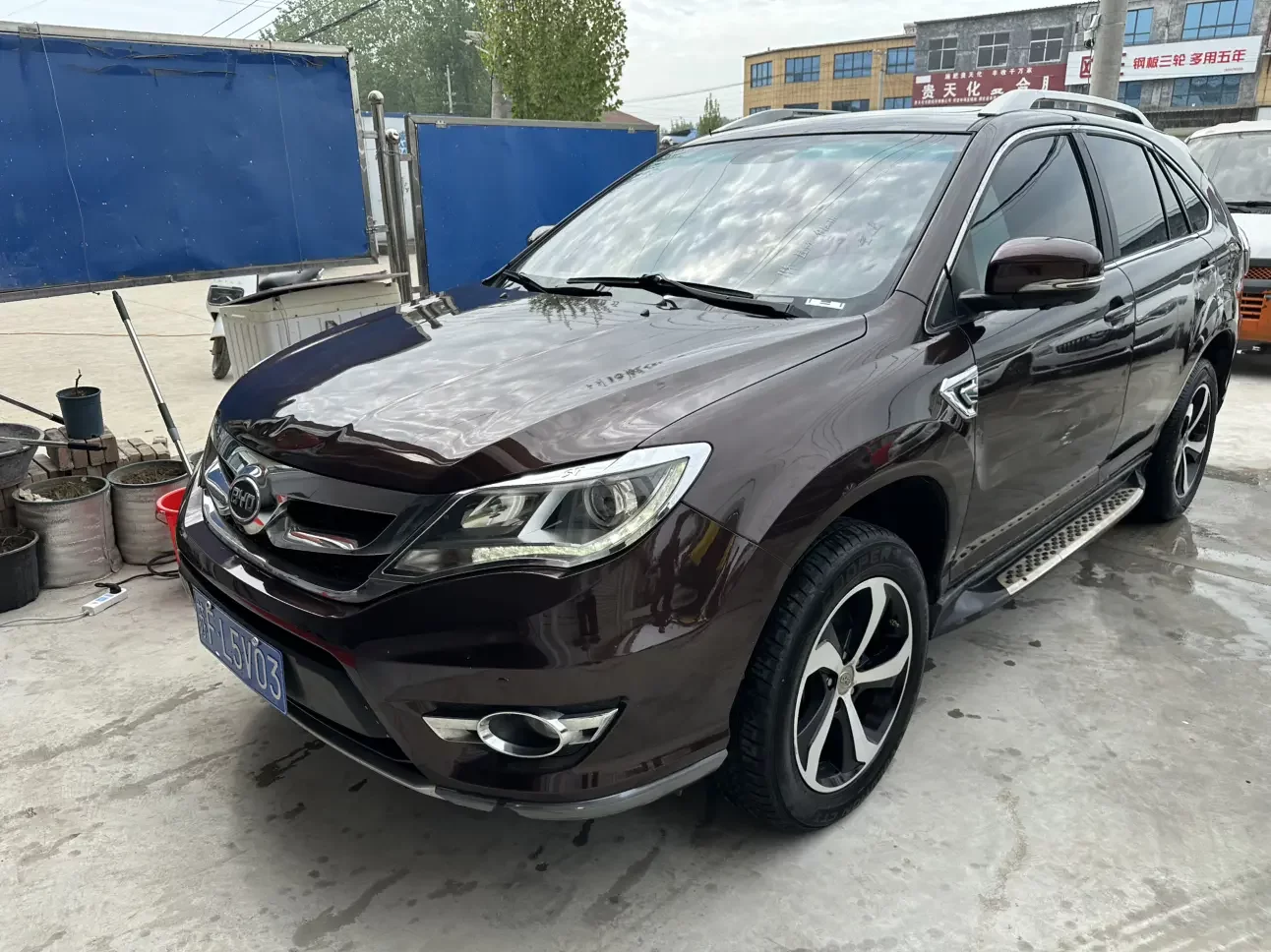BYD S7