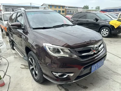 BYD S7