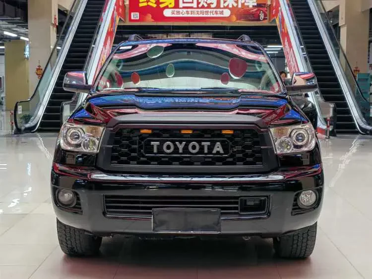 Toyota Sequoia