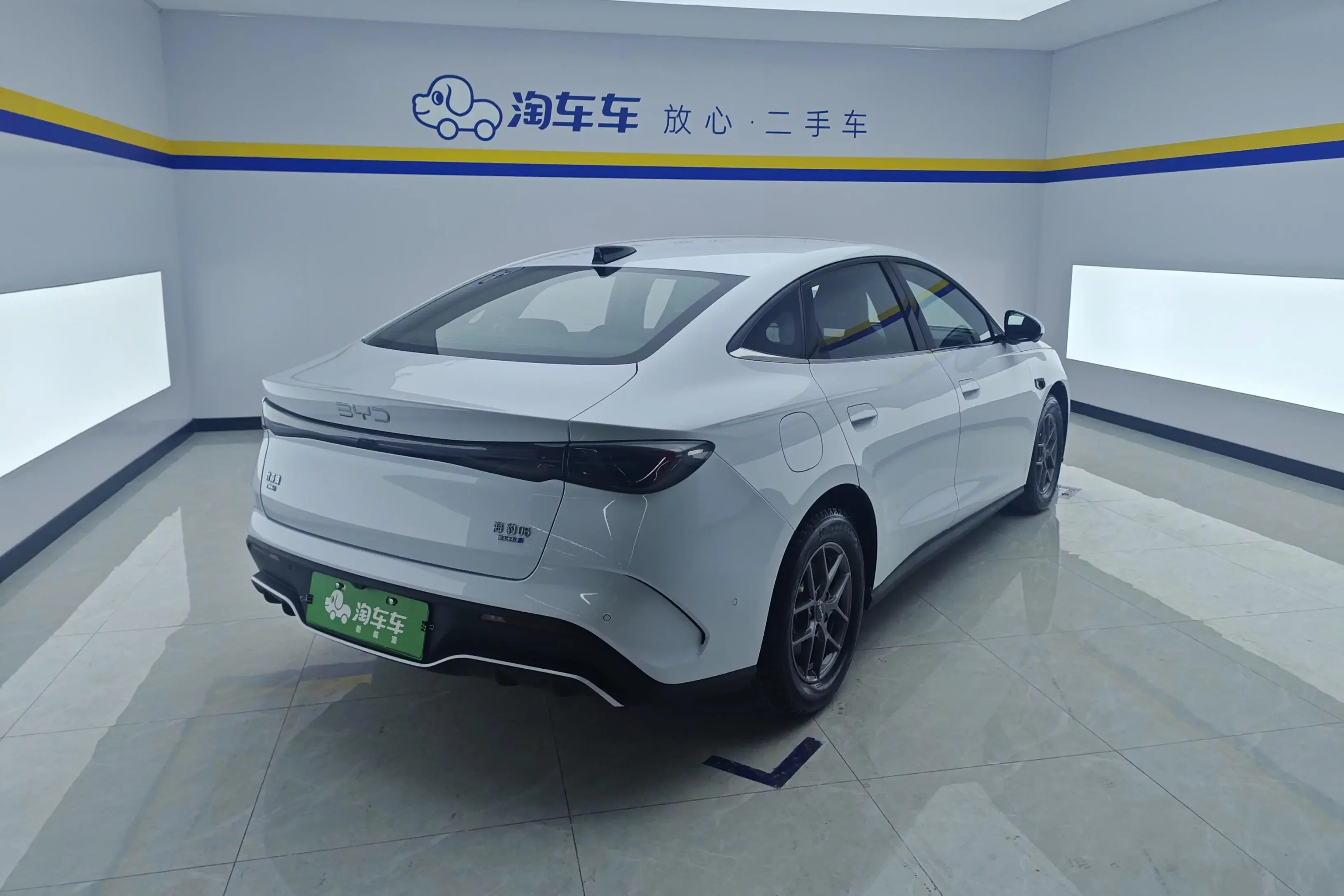 BYD Seal 06DM