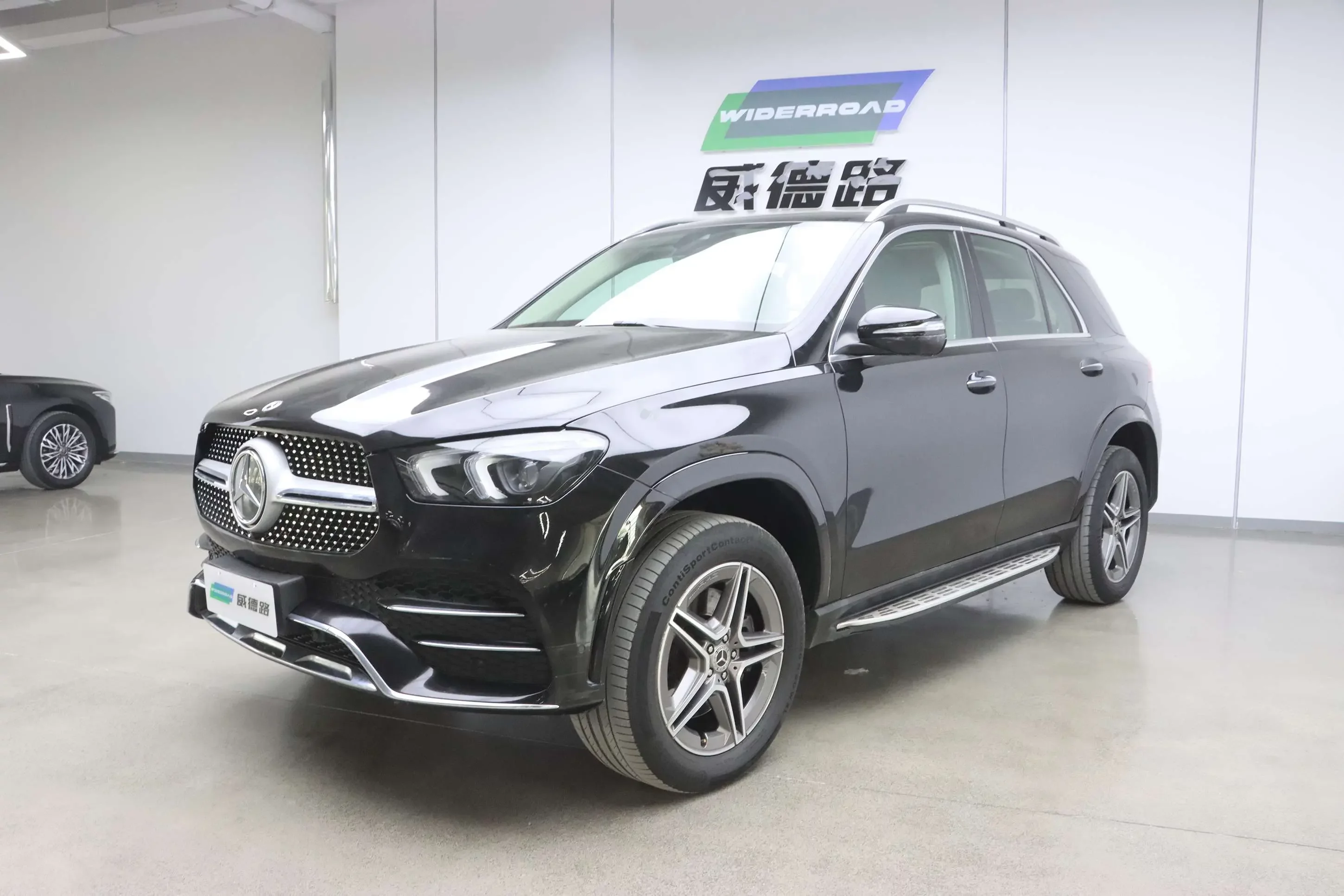 Mercedes-Benz GLE (Imported)