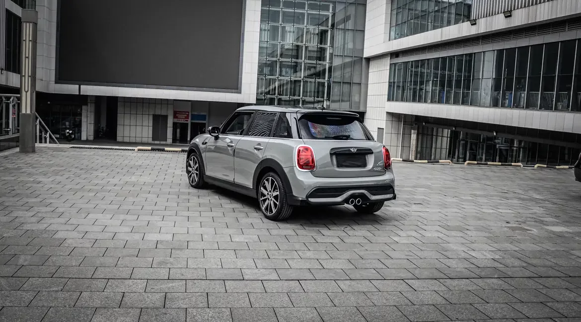 MINI 