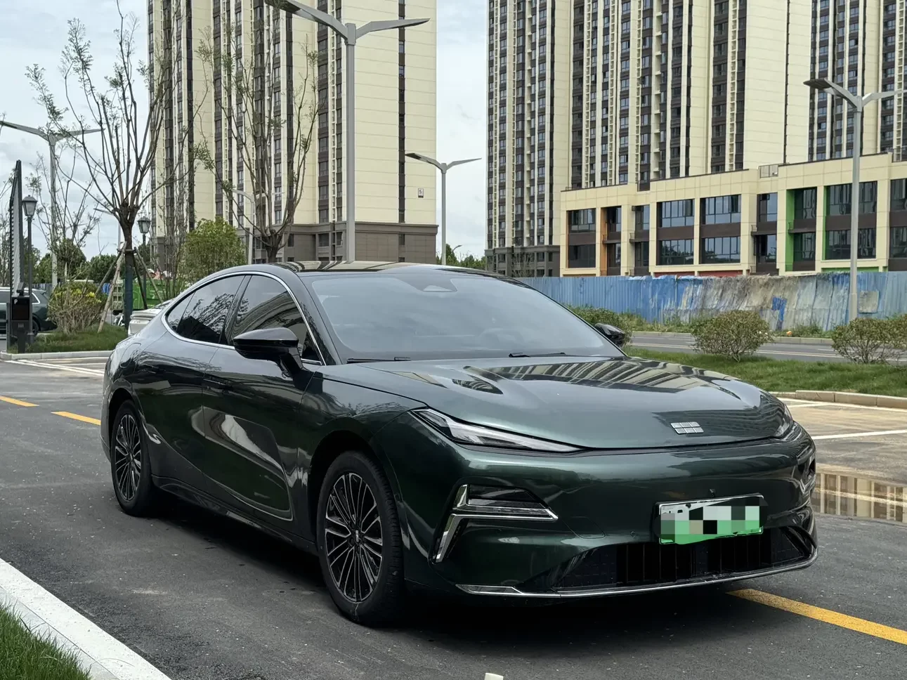 Geely Galaxy Star 8 PHEV