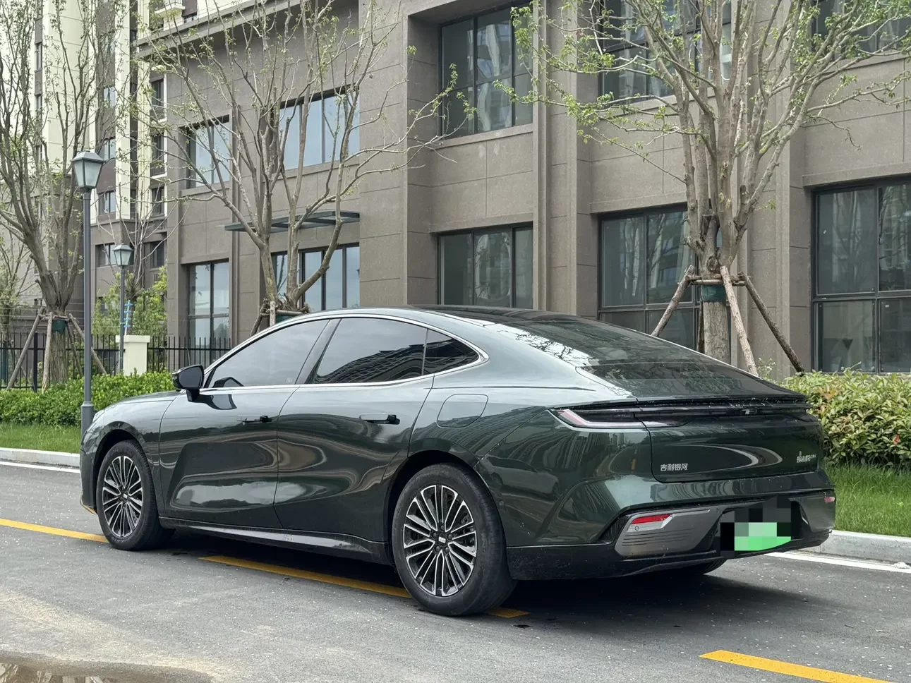 Geely Galaxy Star 8 PHEV