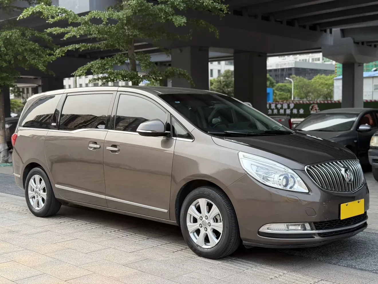 Buick GL8