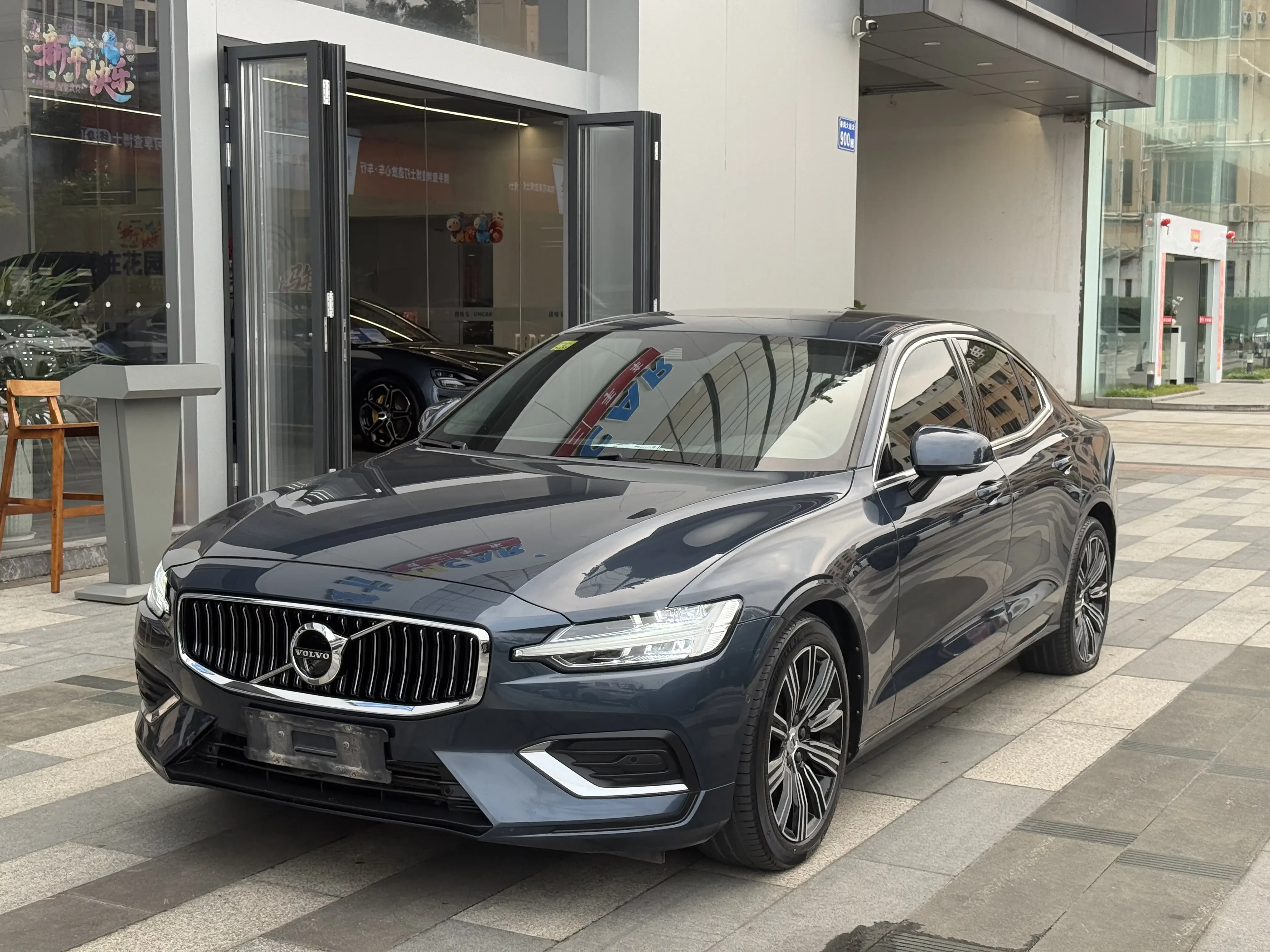 Volvo S60
