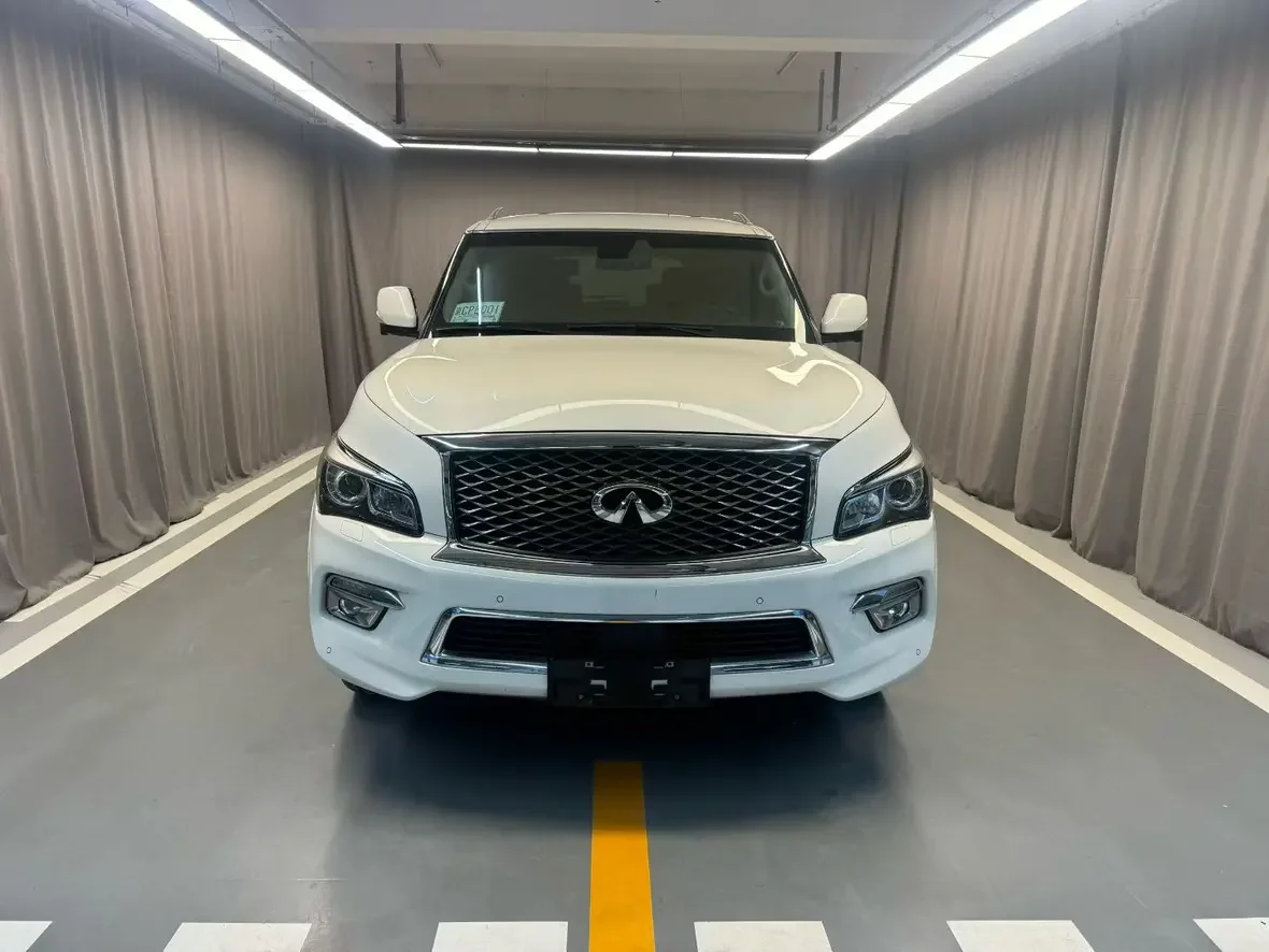 Infiniti QX80