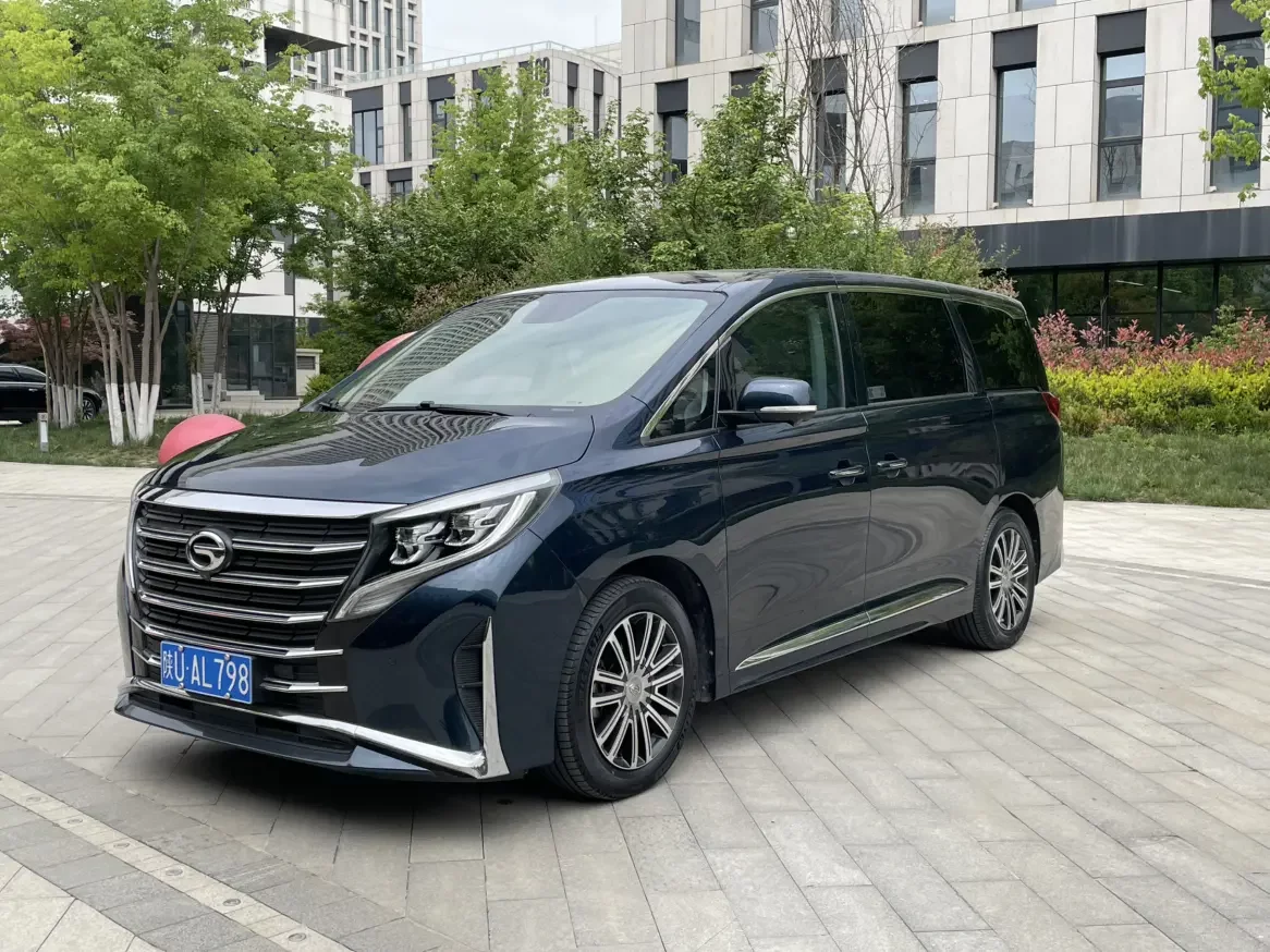 GAC Trumpchi M8