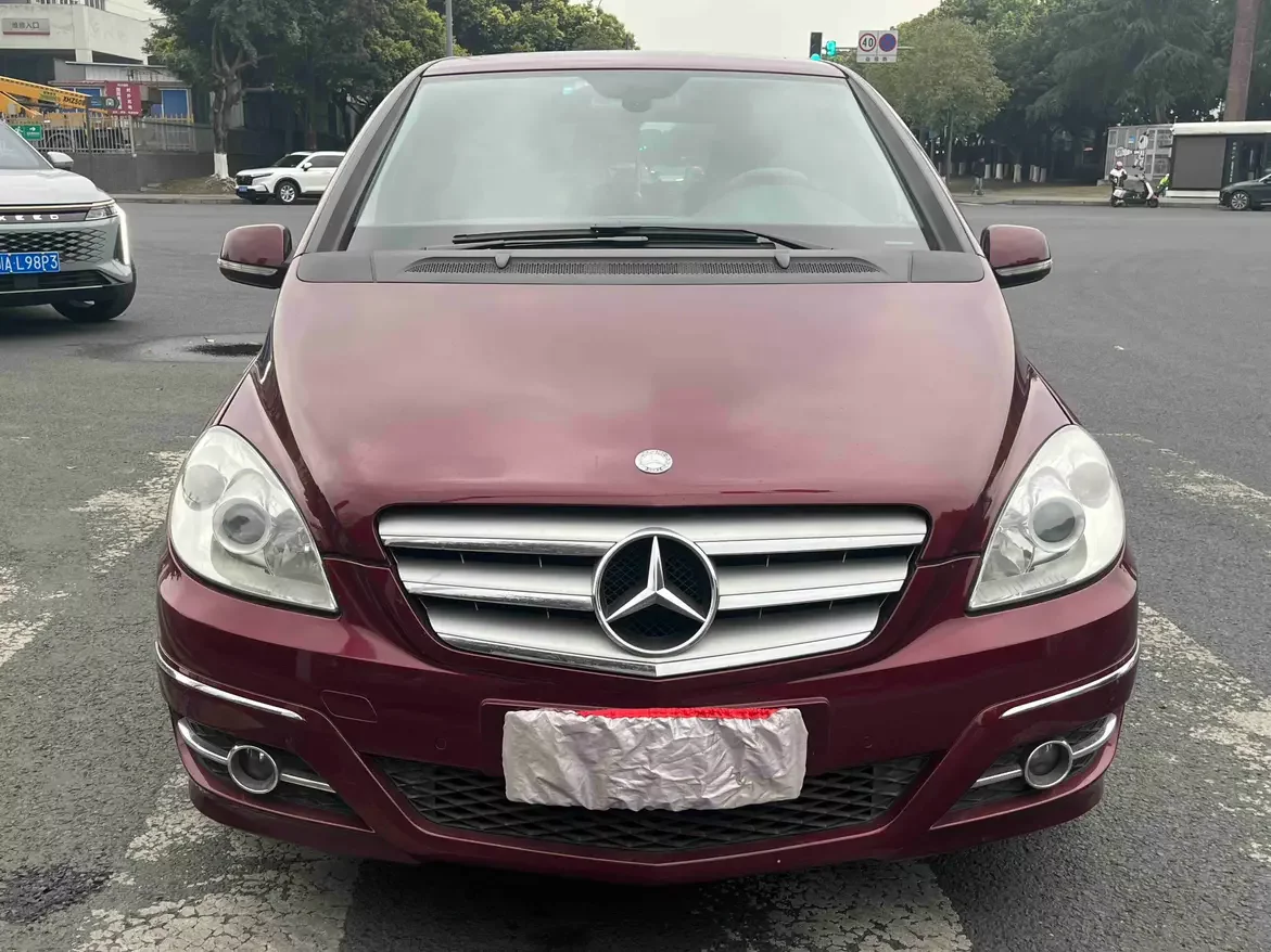 Mercedes-Benz B Class
