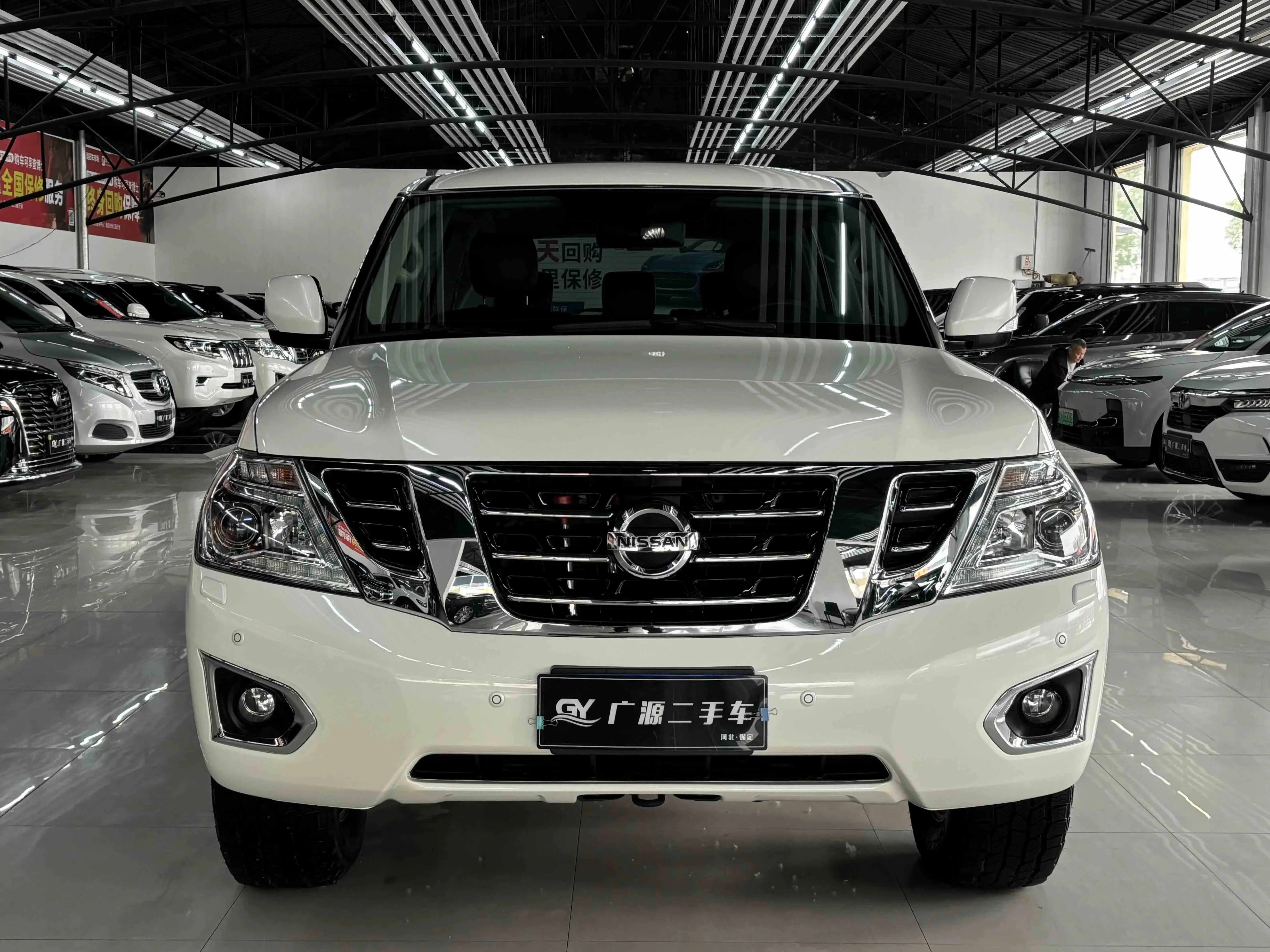 Nissan Patrol Y61