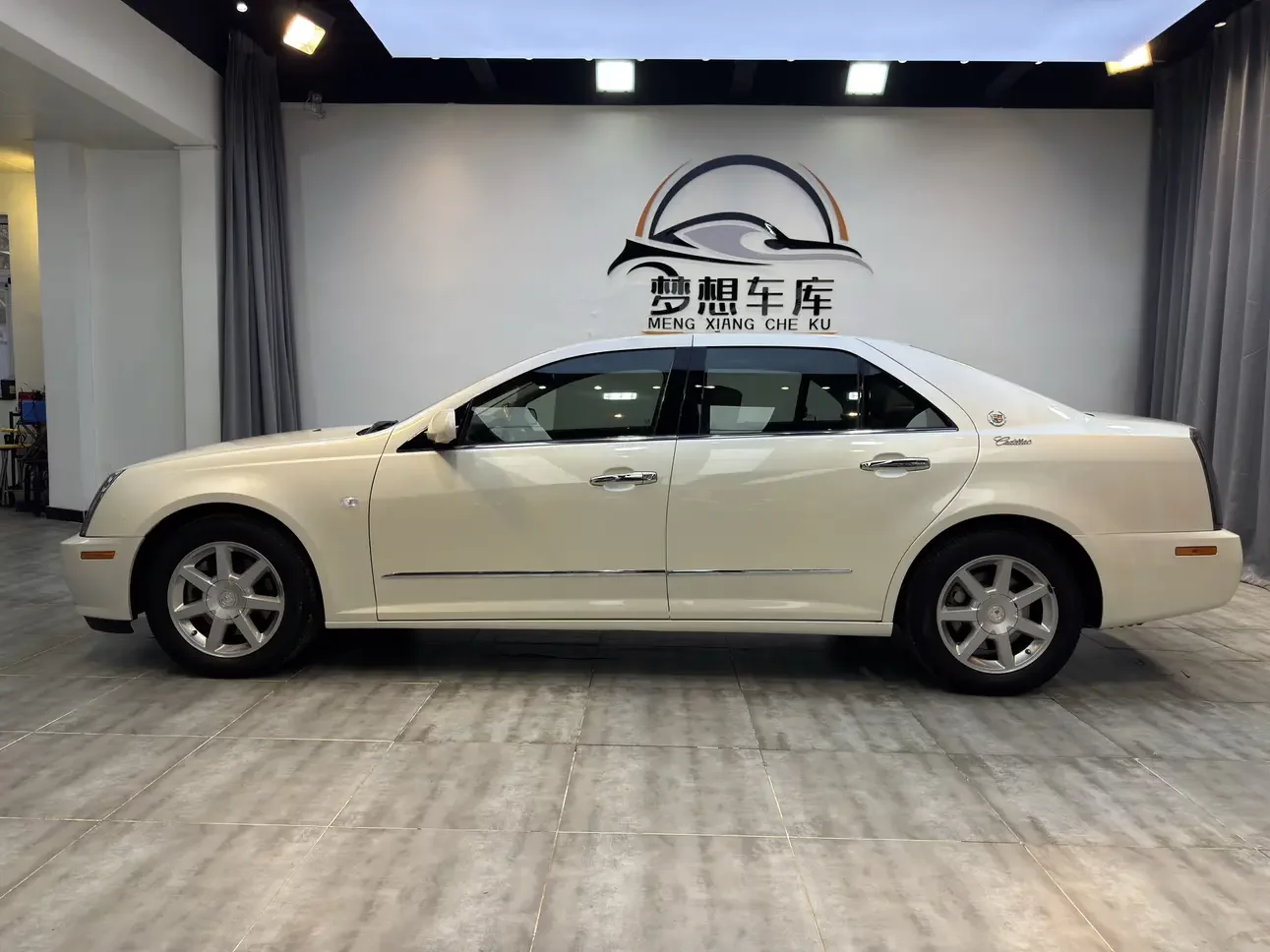 Cadillac SLS Saiwei