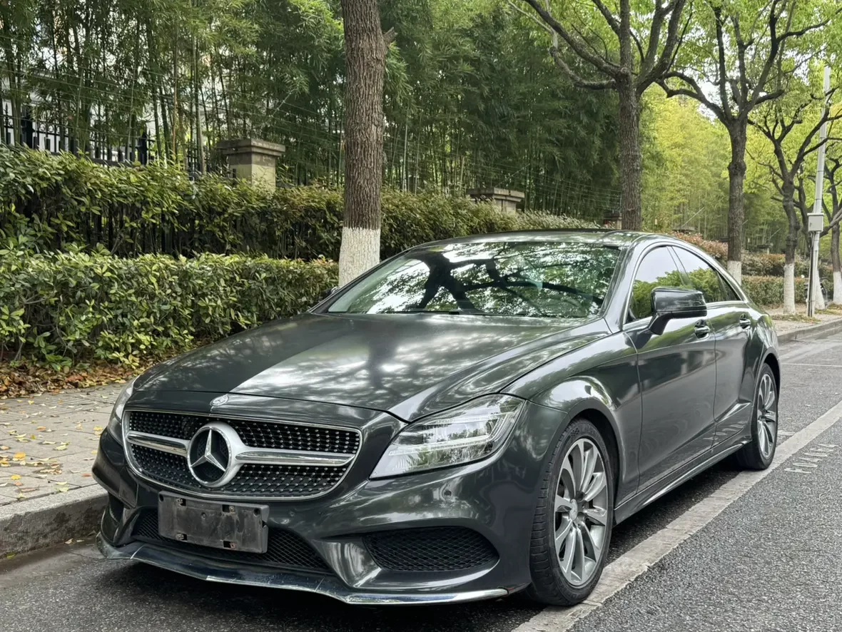 Mercedes-Benz CLS