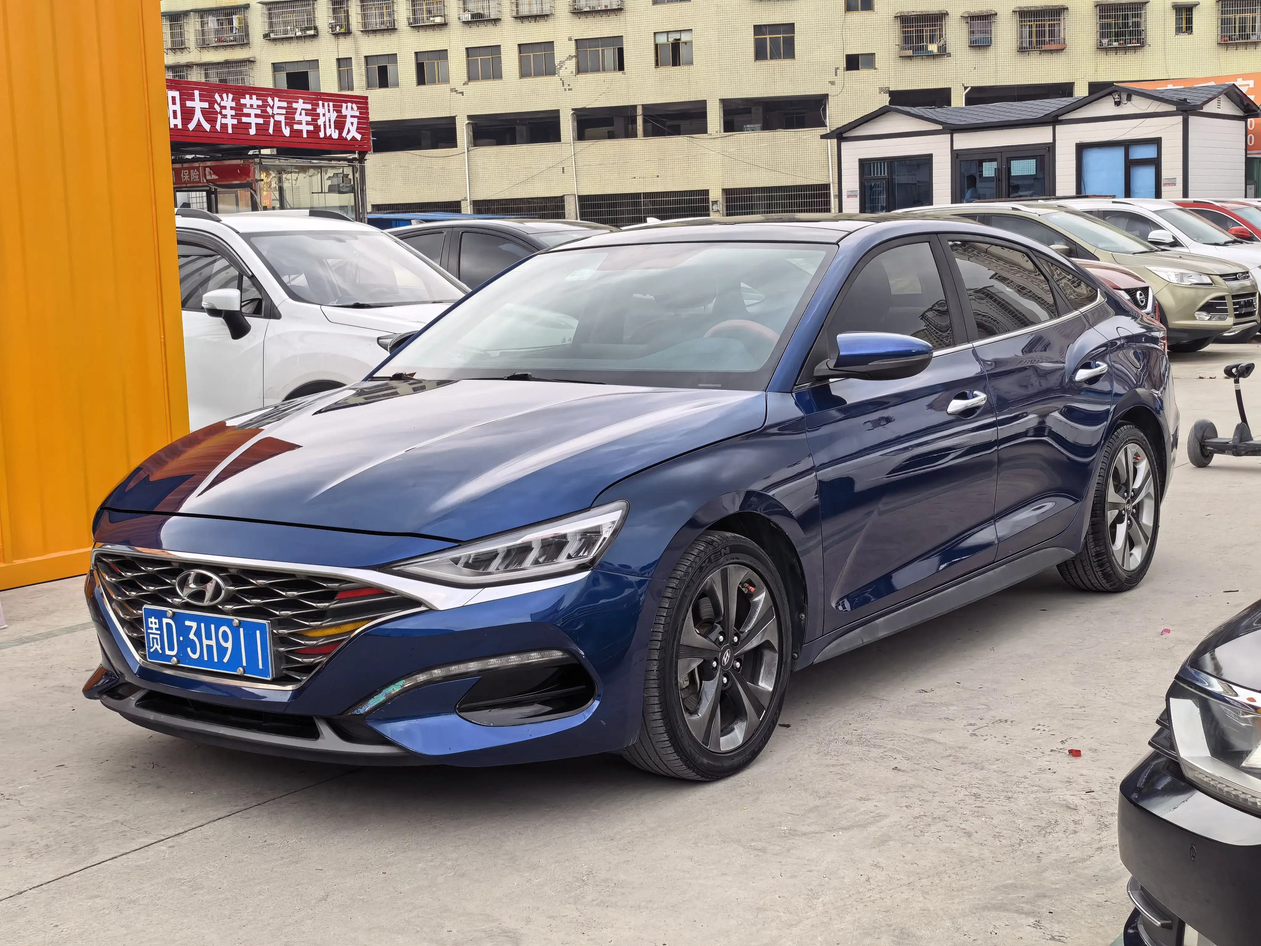 Hyundai Lafesta