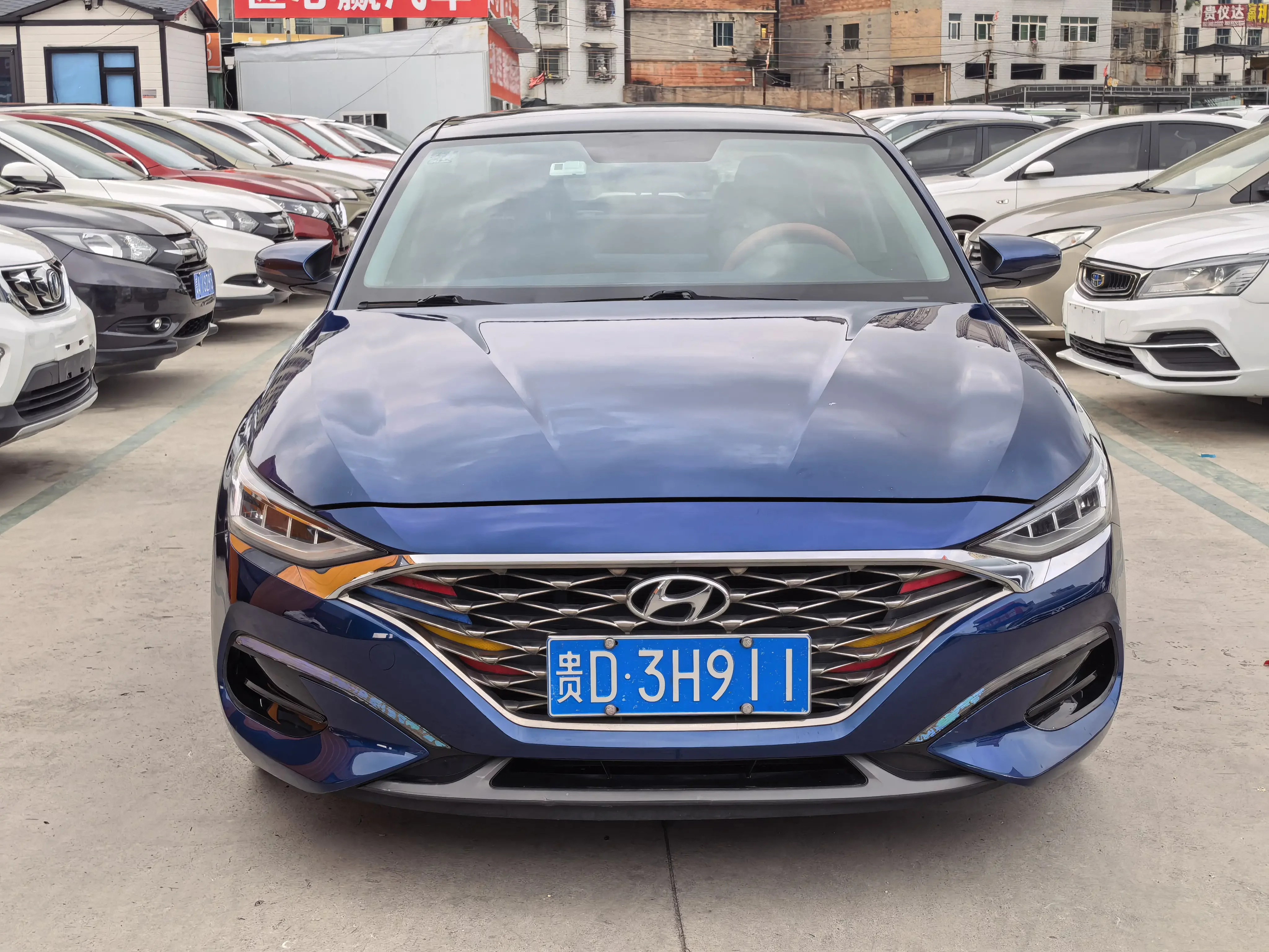Hyundai Lafesta
