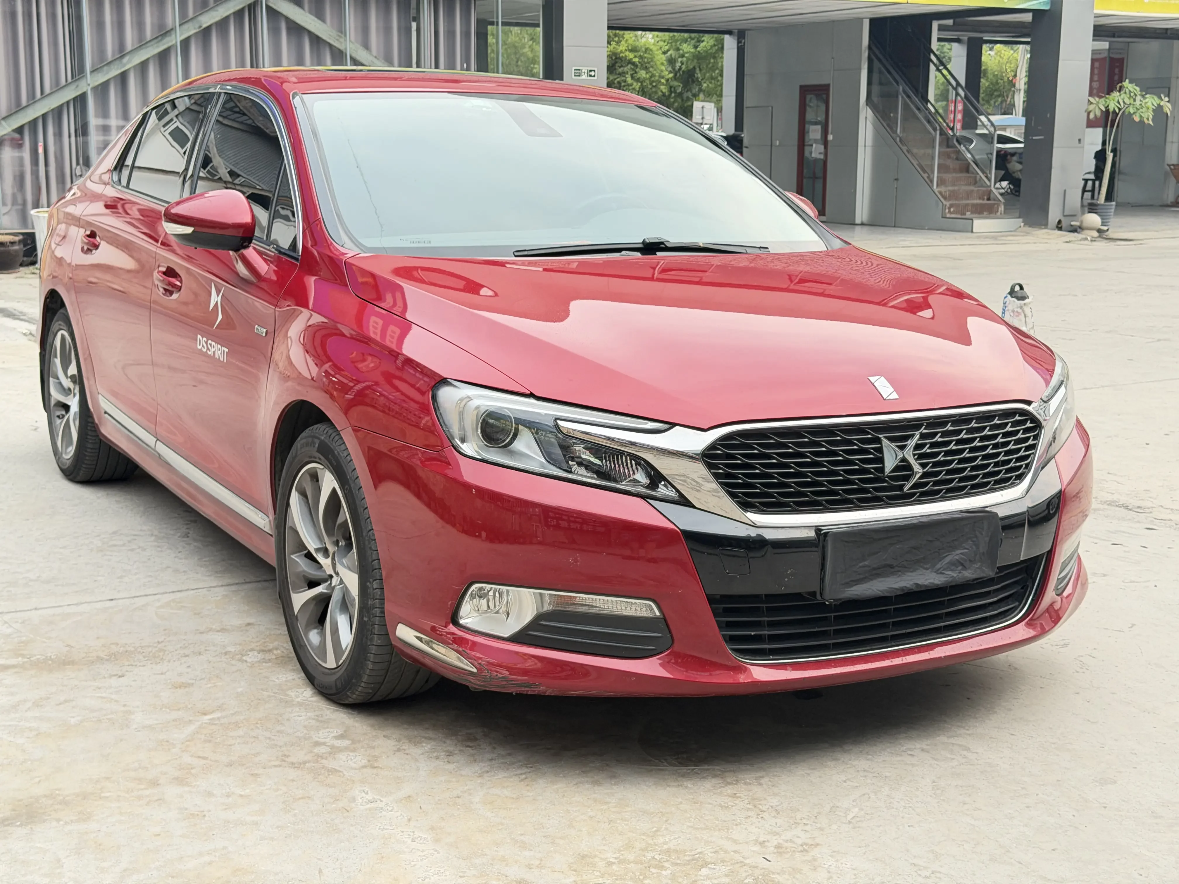 DS 5LS