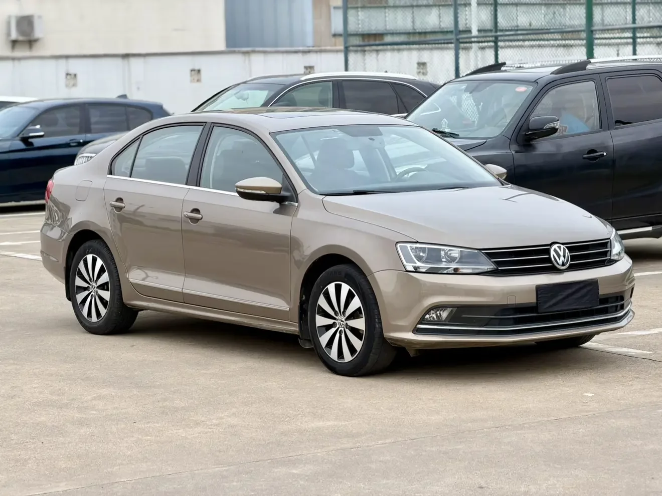 Volkswagen Sagitar