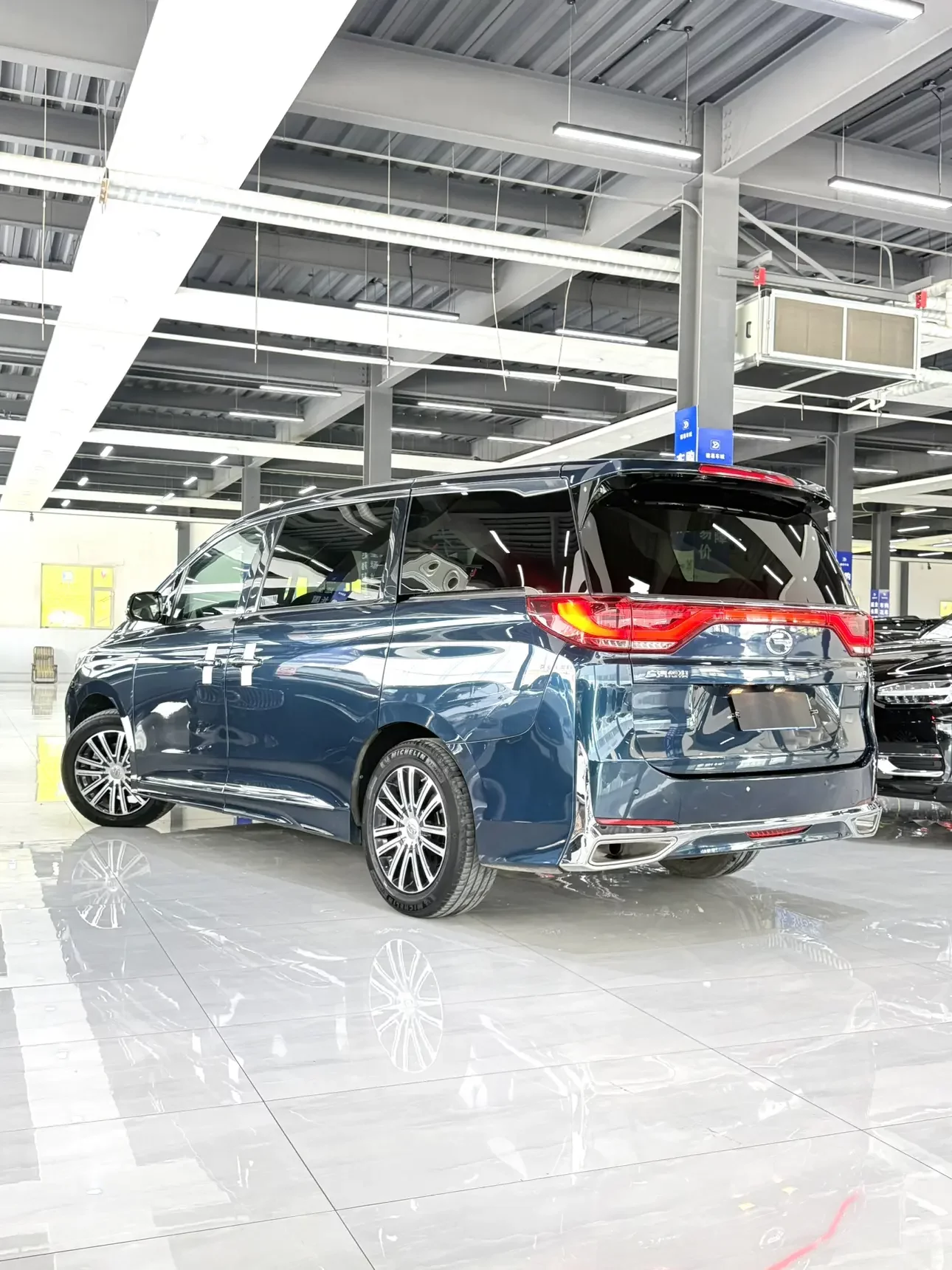 GAC Trumpchi M8