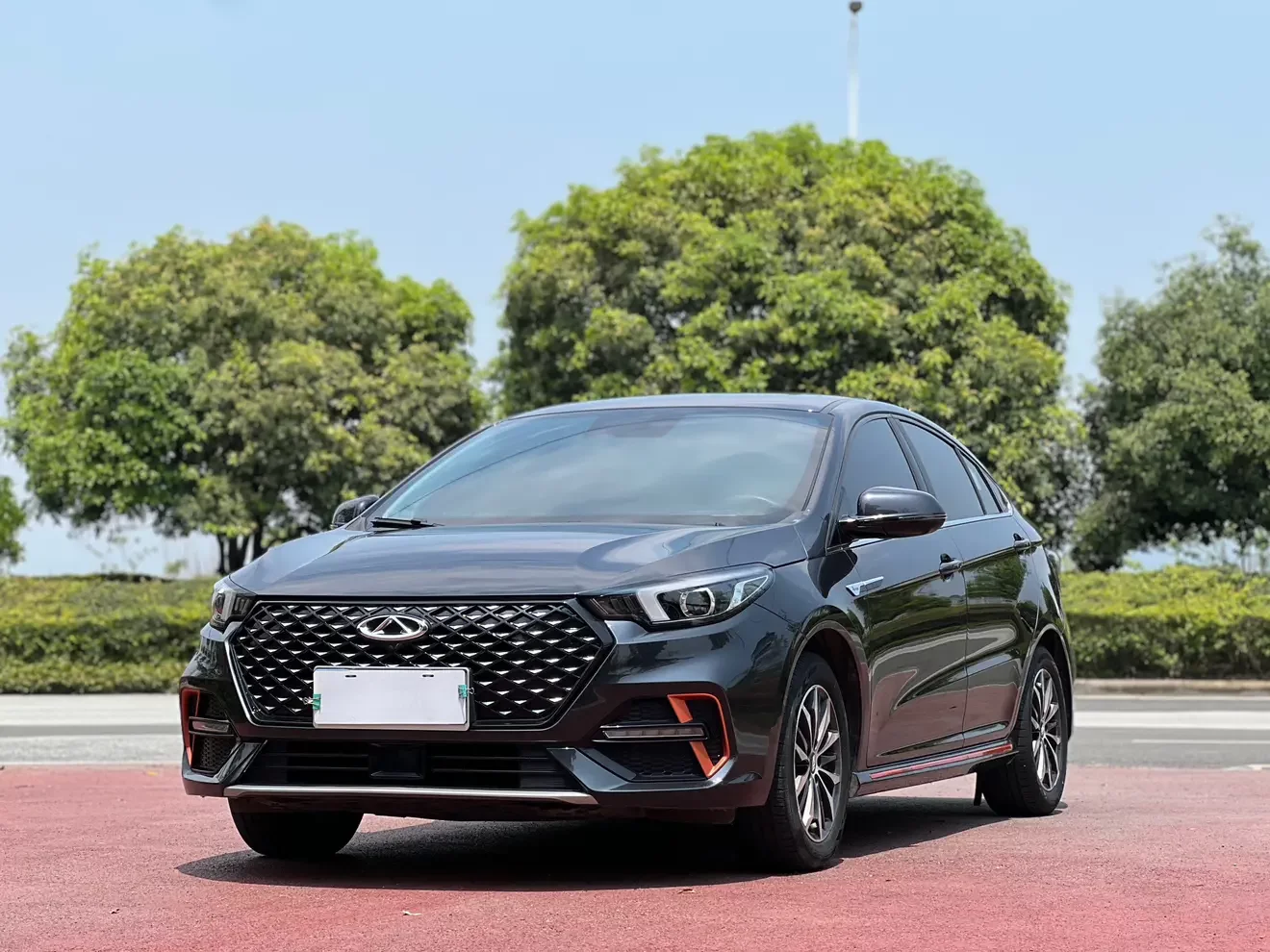Omoda S5