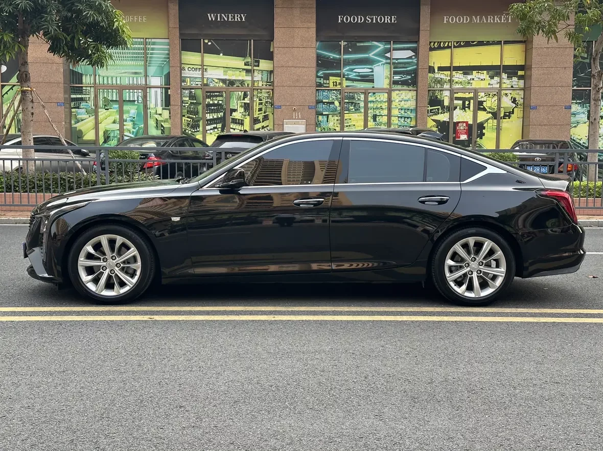 Cadillac CT5